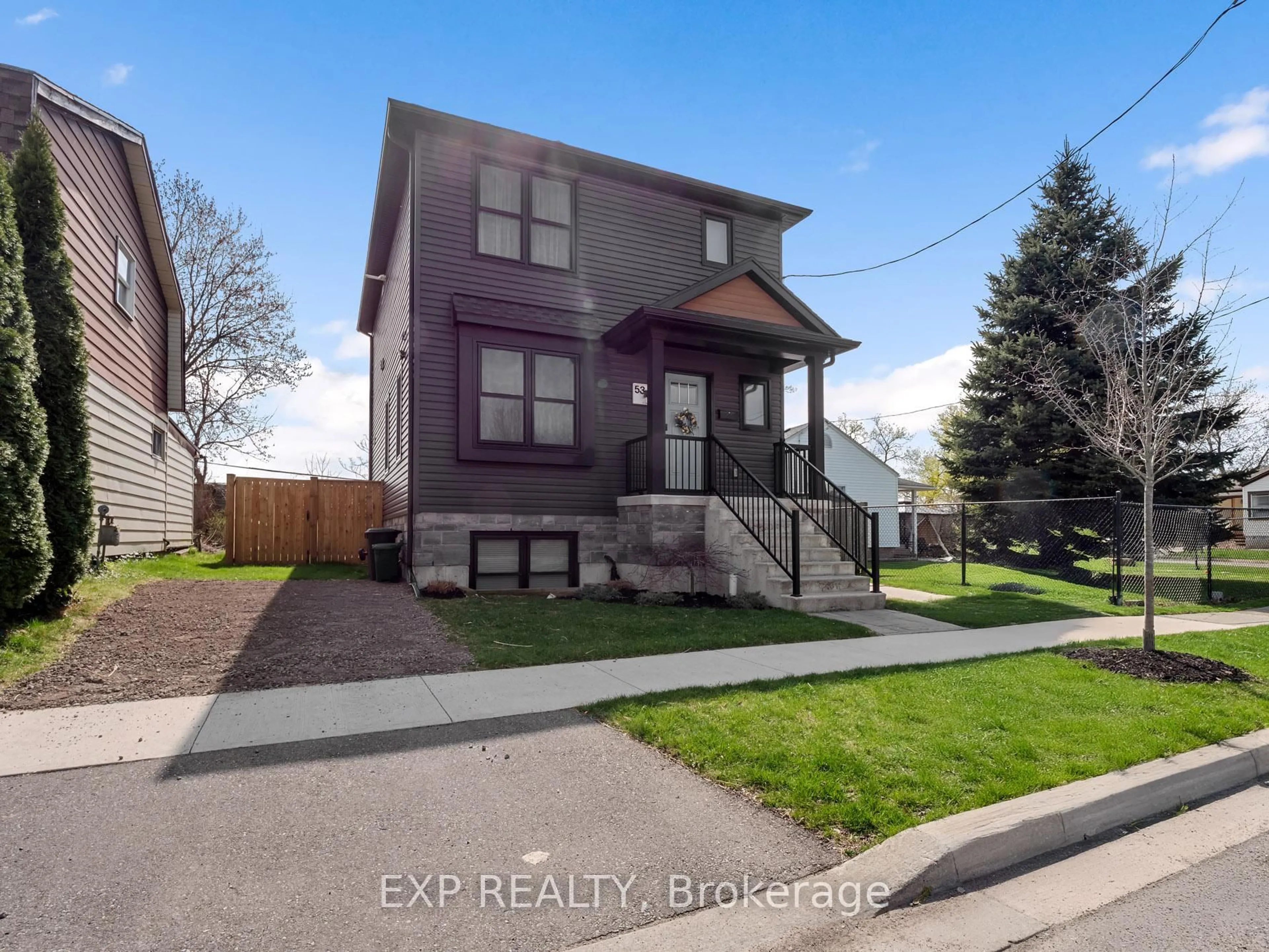 Unknown for 53 Plymouth Ave, St. Catharines Ontario L2R 2X8