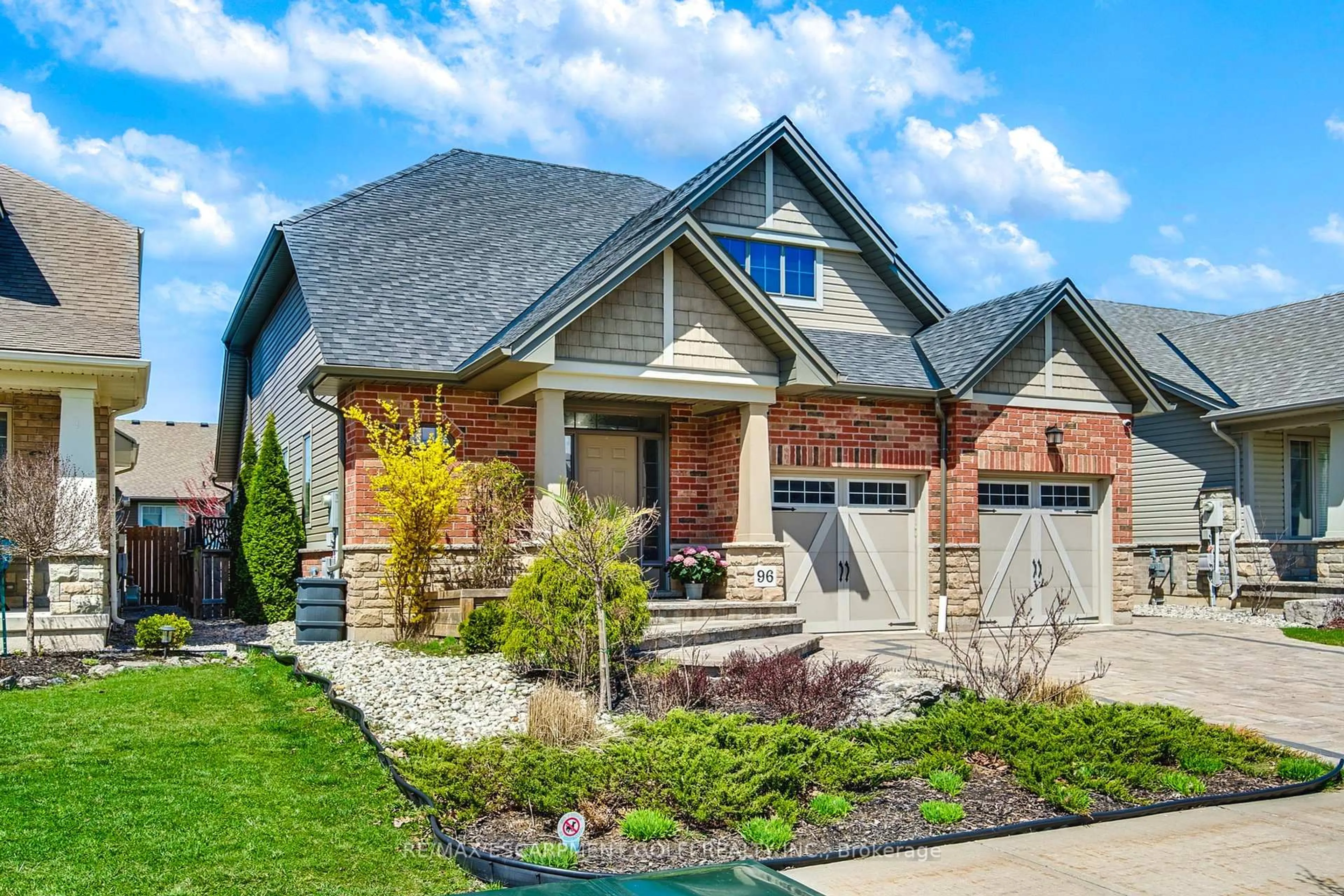 Home with brick exterior material, street for 96 Anastasia Blvd, West Lincoln Ontario L0R 2A0