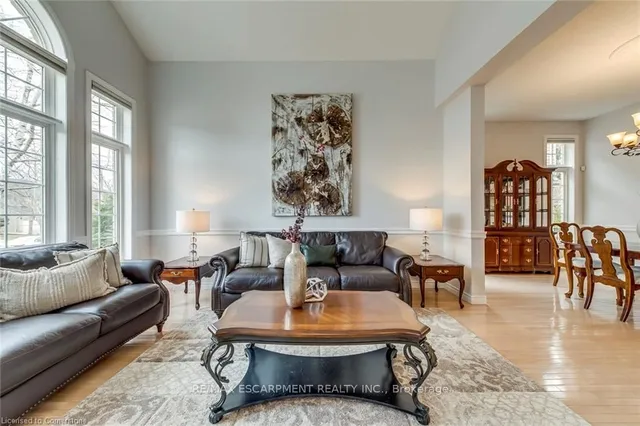 Additional property image - 39 Thoroughbred Blvd
