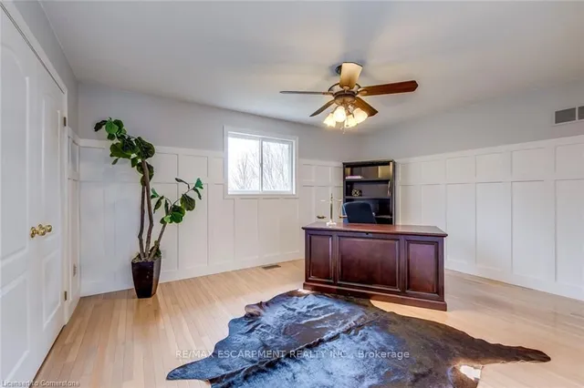 Additional property image - 39 Thoroughbred Blvd