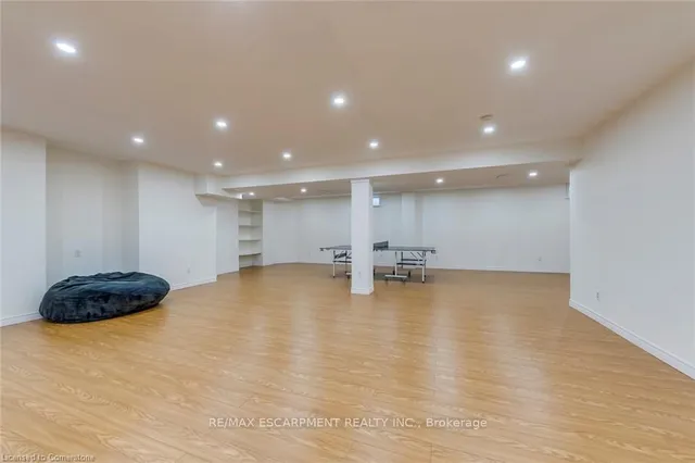 Additional property image - 39 Thoroughbred Blvd