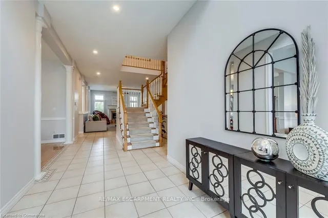 Additional property image - 39 Thoroughbred Blvd