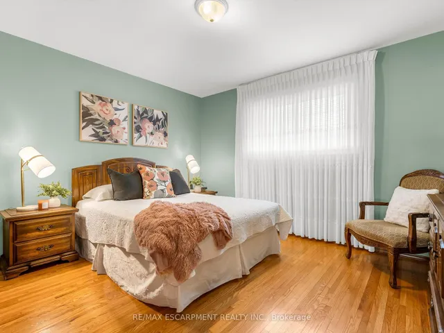 Additional property image - 31 Kilbourn Ave