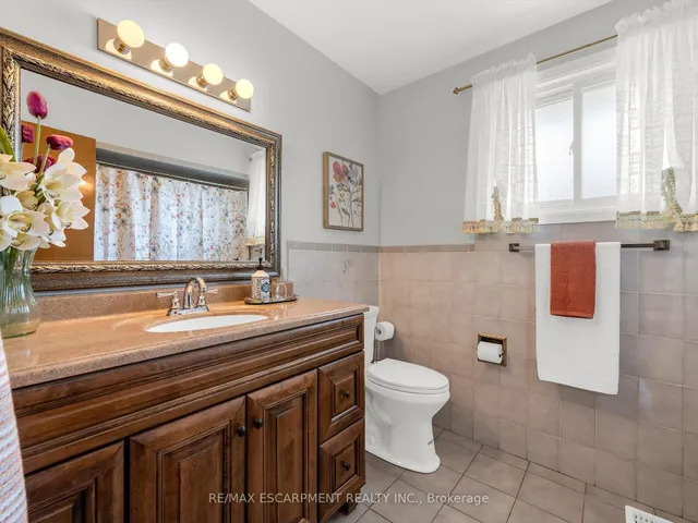 Additional property image - 31 Kilbourn Ave