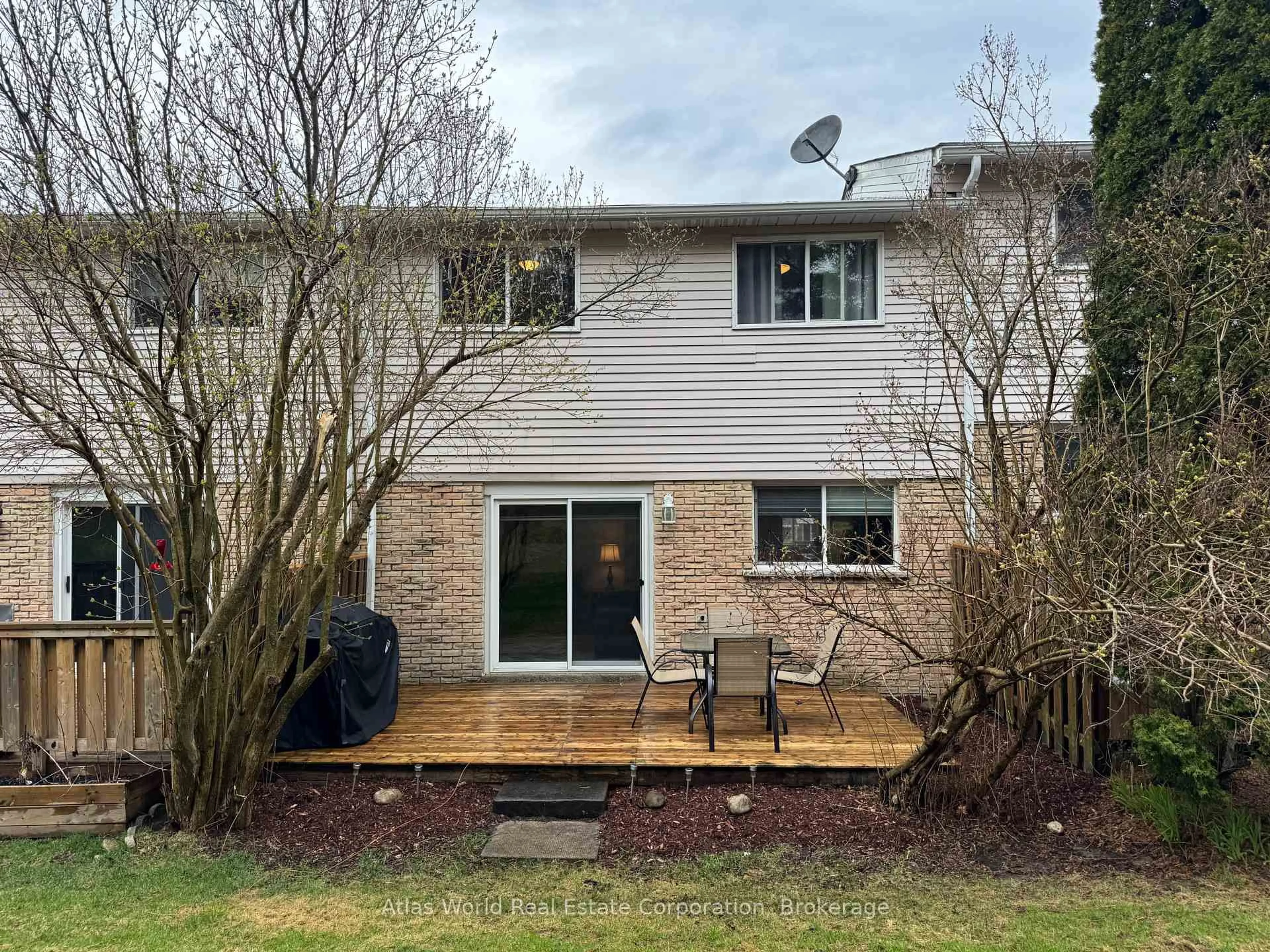 Unknown for 76 Laurie Cres #76, Owen Sound Ontario N4K 6C3