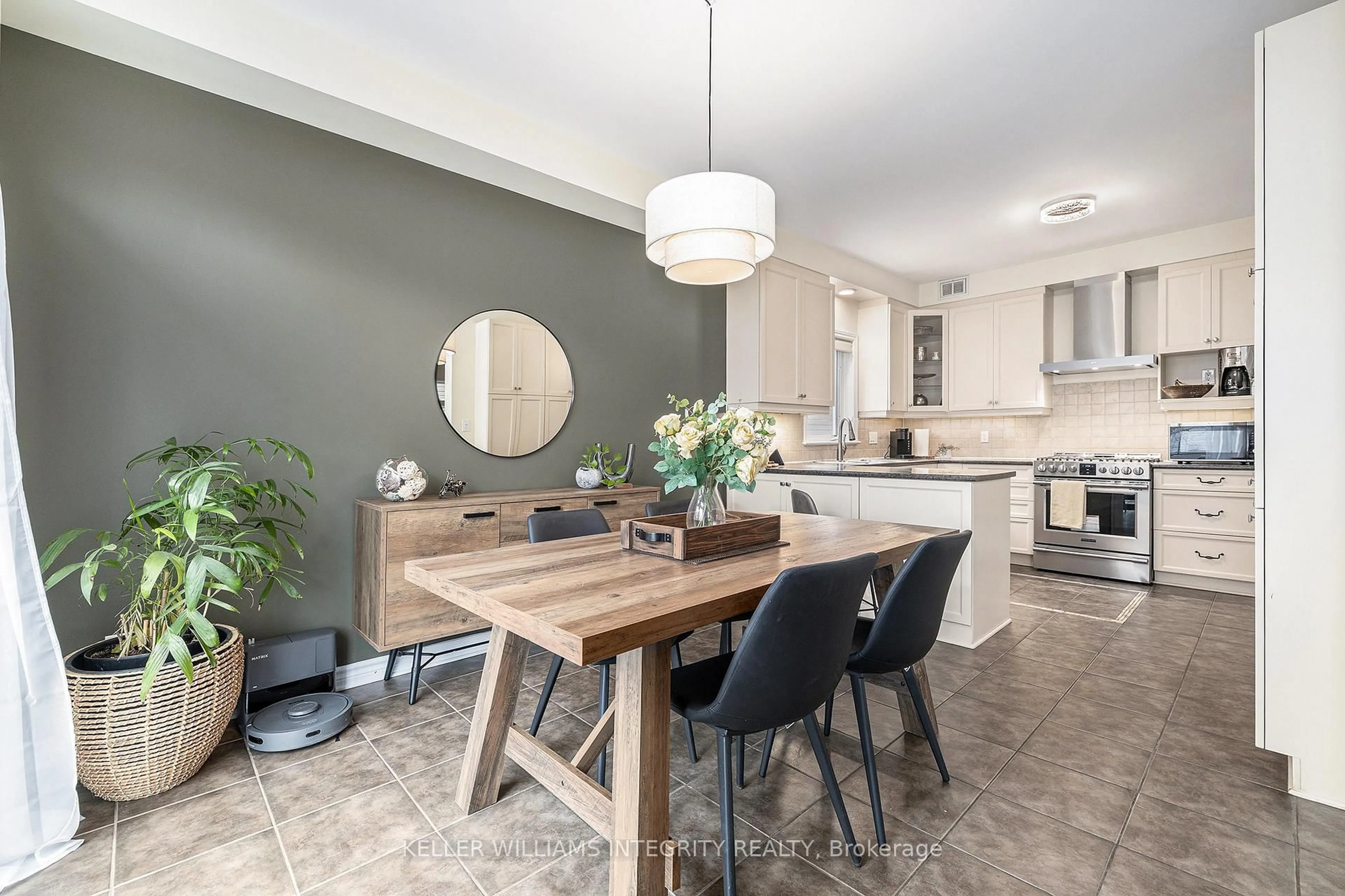 Unknown for 153 Hillman Marsh Way, Ottawa Ontario K1T 0A8