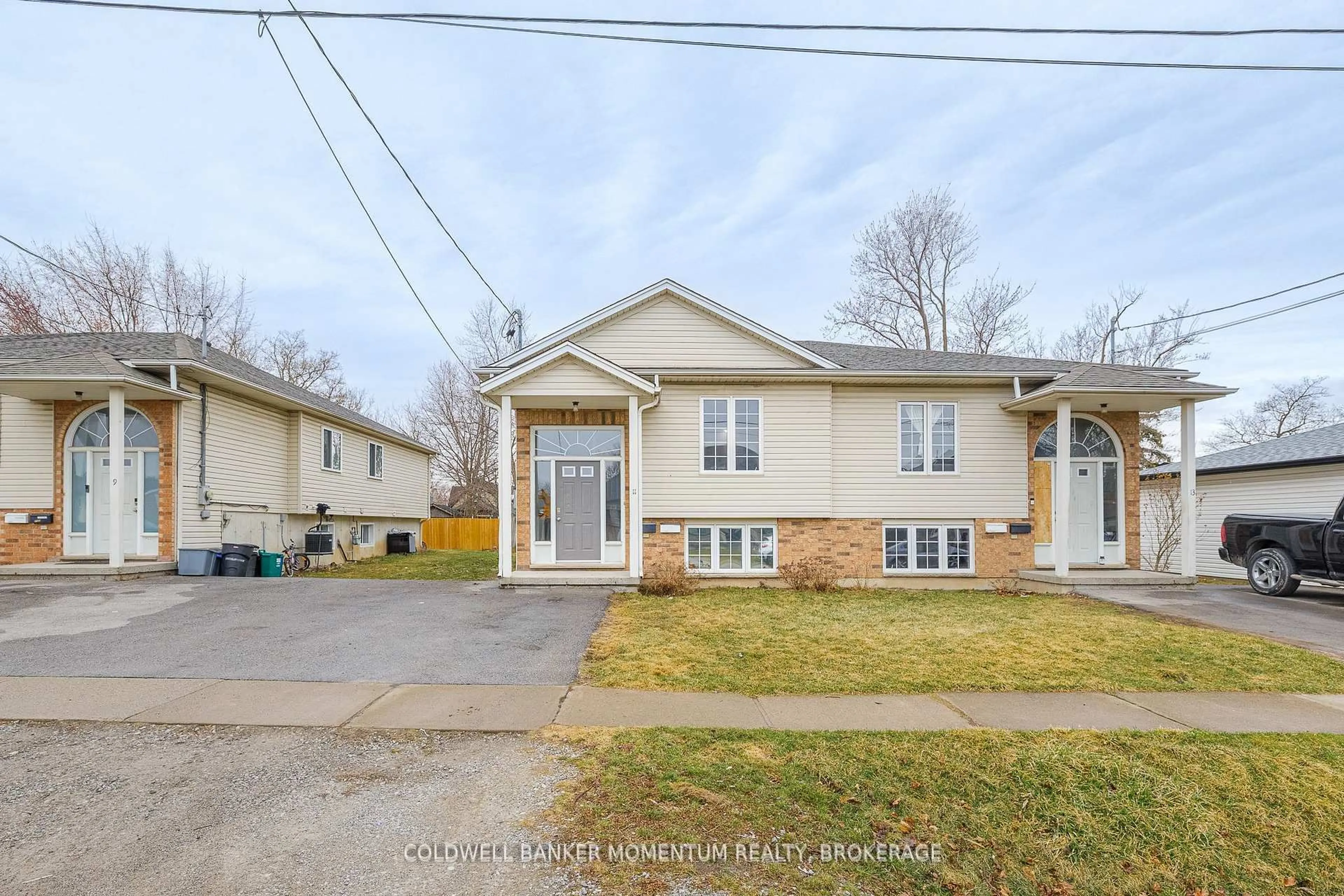 A pic from outside/outdoor area/front of a property/back of a property/a pic from drone, street for 11 Waite Lane, St. Catharines Ontario L2P 3Y7