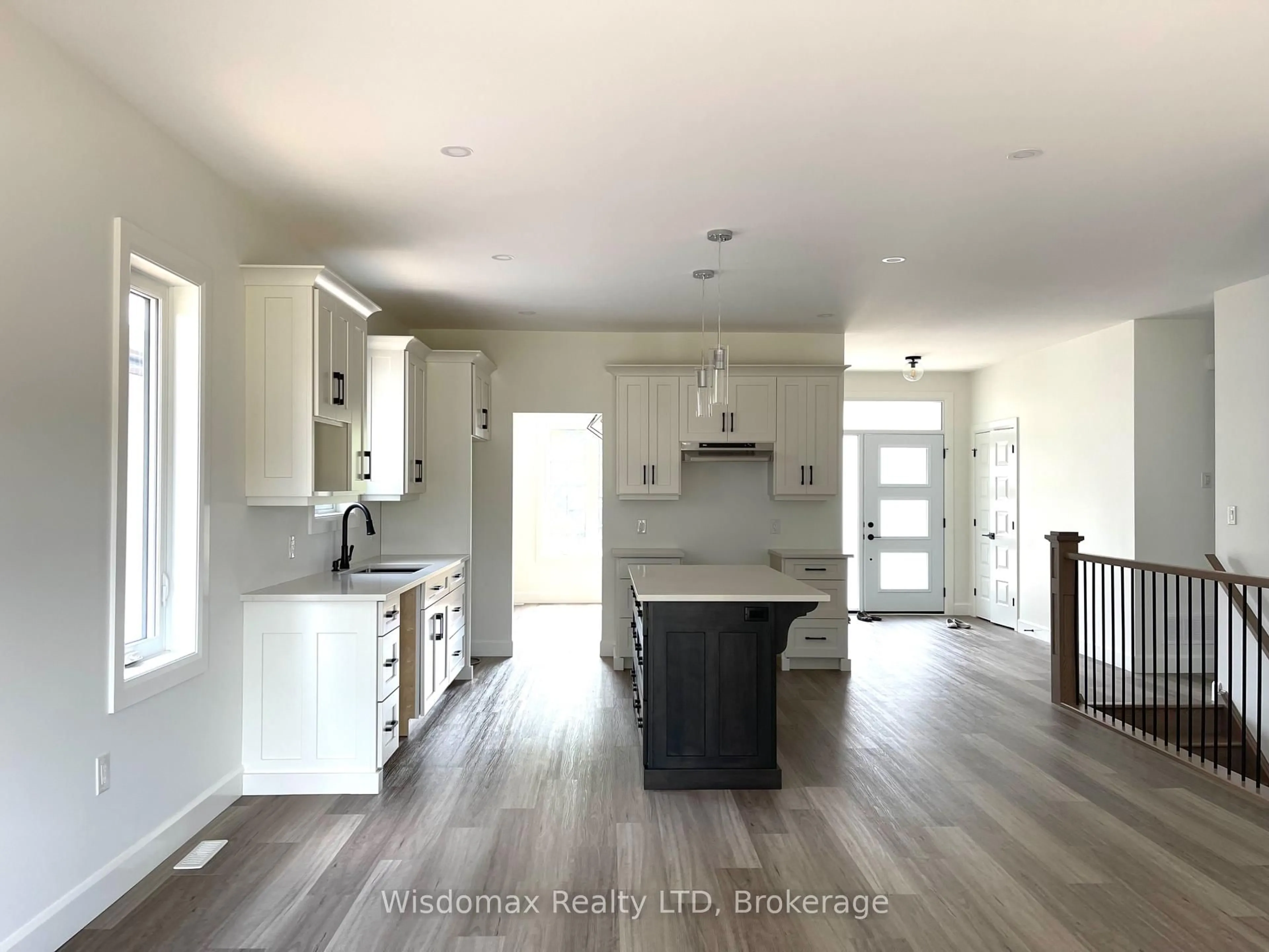 Open concept kitchen, unknown for 142 CHESTNUT St, Chatham-Kent Ontario N0P 1C0