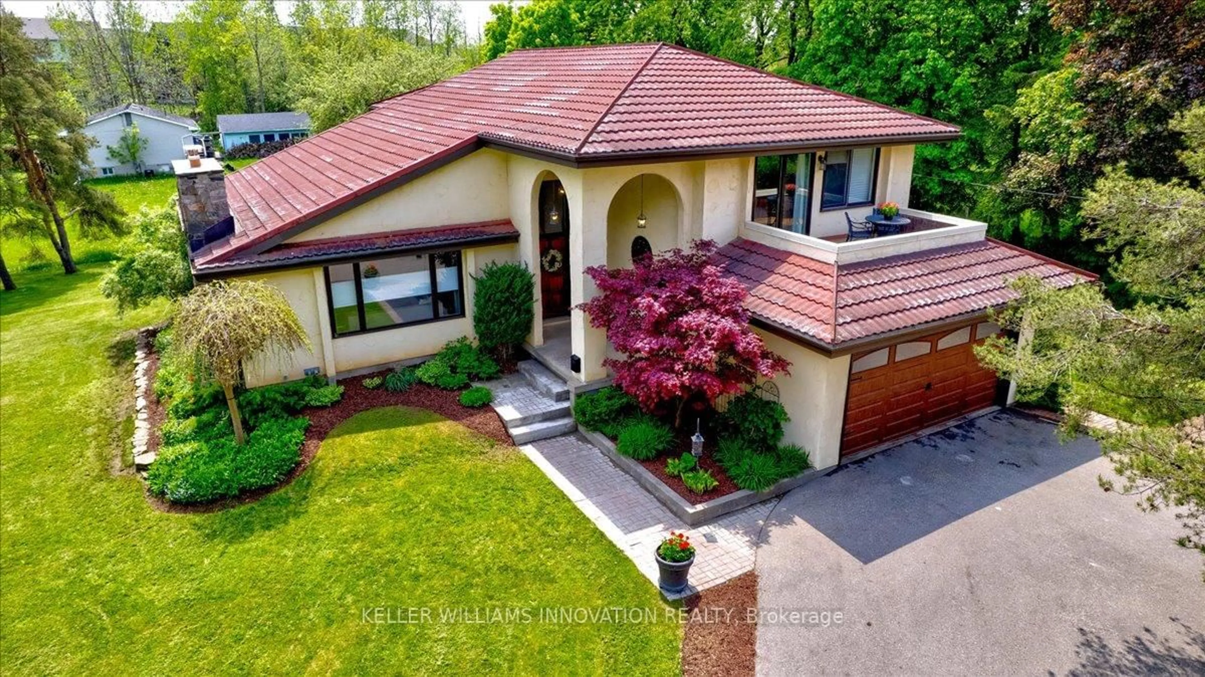 Home with brick exterior material, street for 333 Woolwich St, Waterloo Ontario N2K 2K8