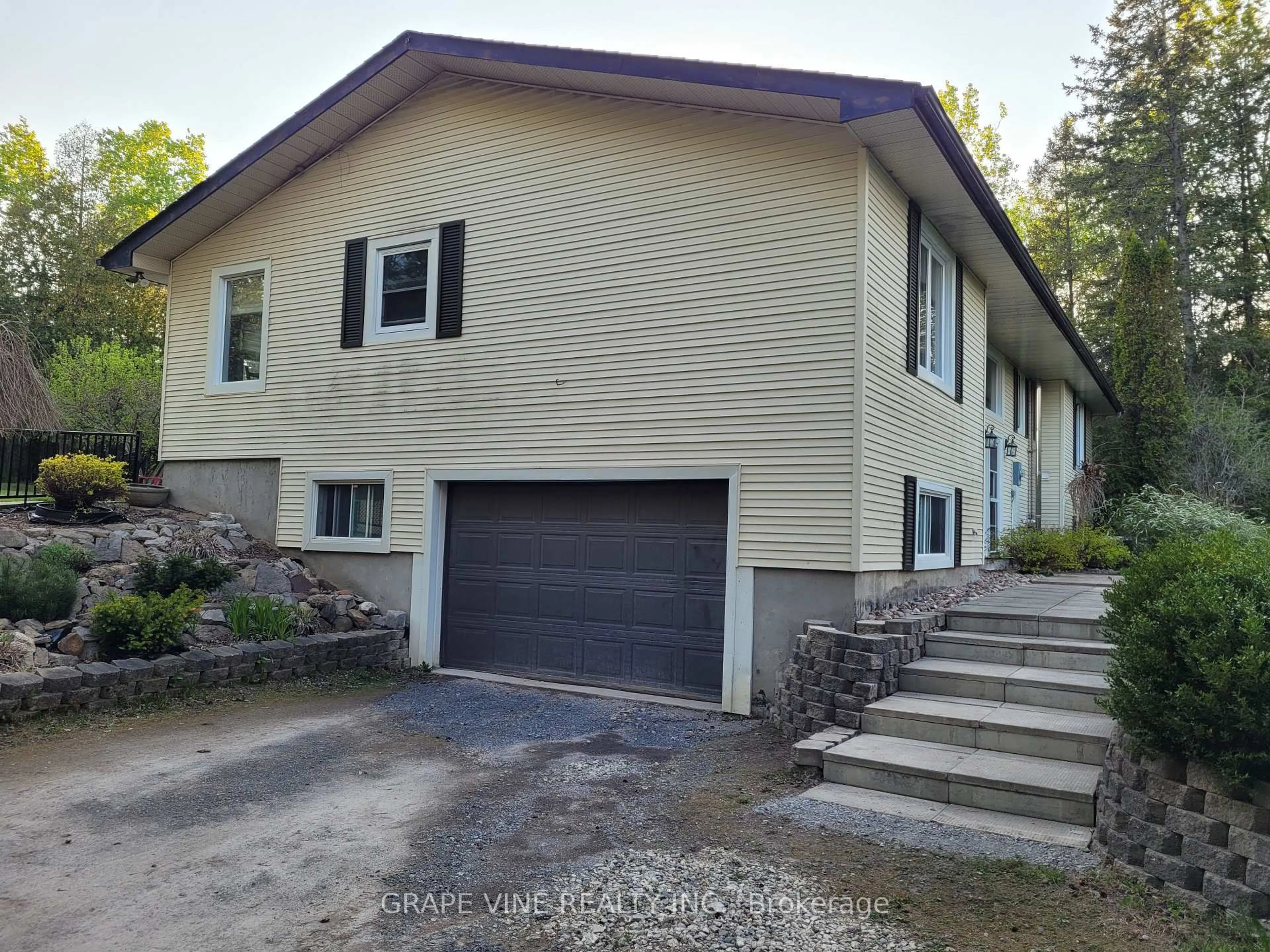 Home with vinyl exterior material, street for 4831 Torbolton Ridge Rd, Ottawa Ontario K0A 3M0