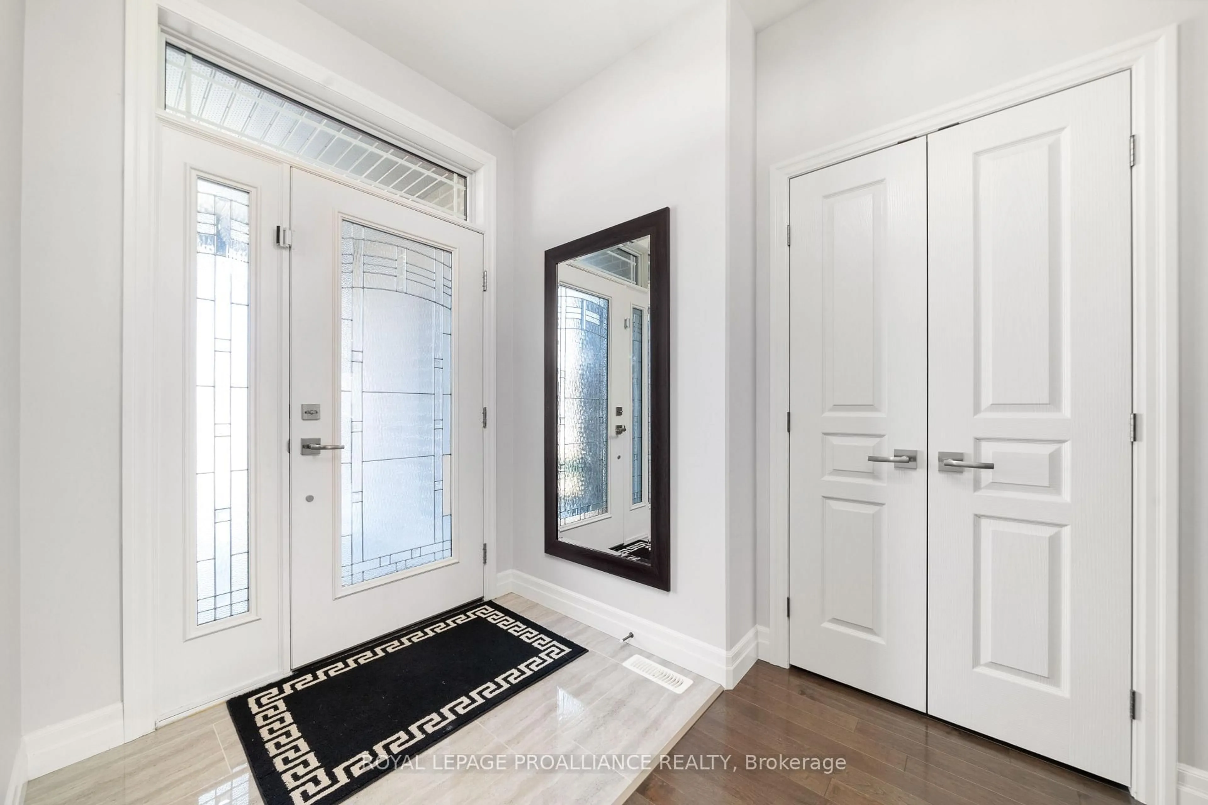Indoor entryway for 64 Crews Cres, Quinte West Ontario K8V 0G3
