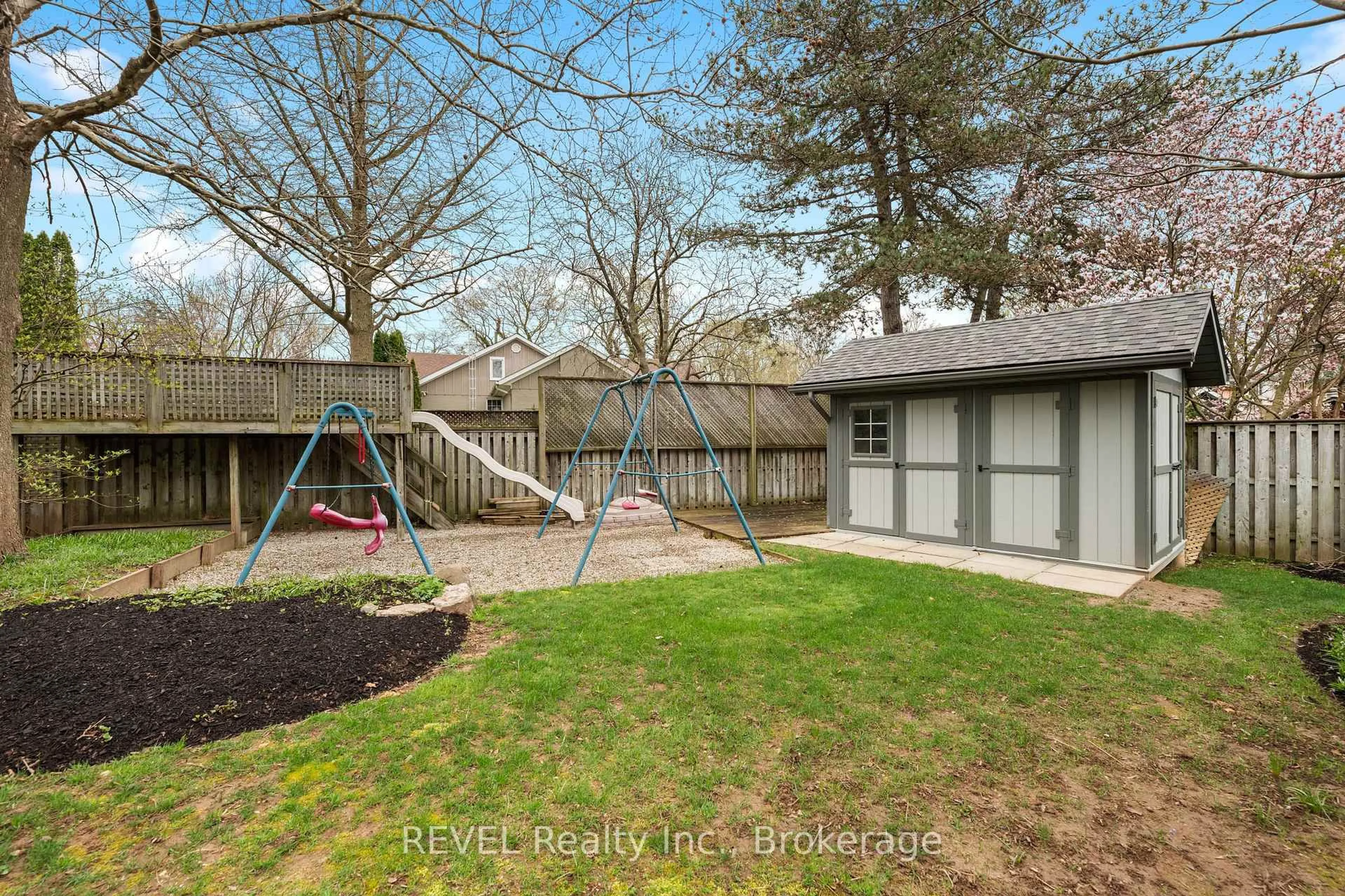 Unknown for 6839 Imperial Crt, Niagara Falls Ontario L2G 7W9