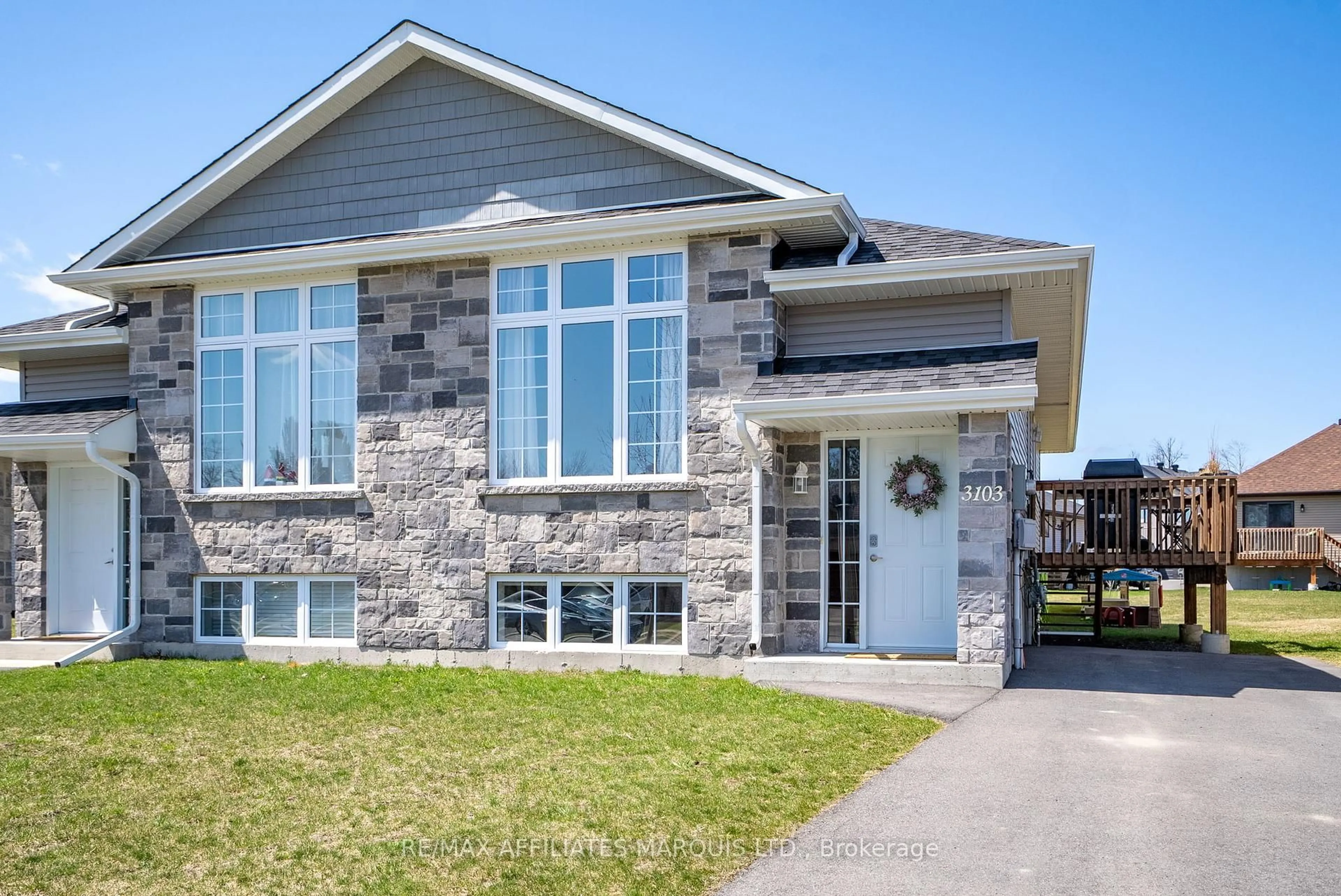 Home with brick exterior material, street for 3103 Laidlaw Ave, Cornwall Ontario K6K 0B9