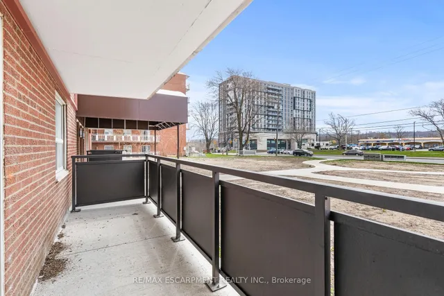 Additional property image - 851 Queenston Rd Unit 105