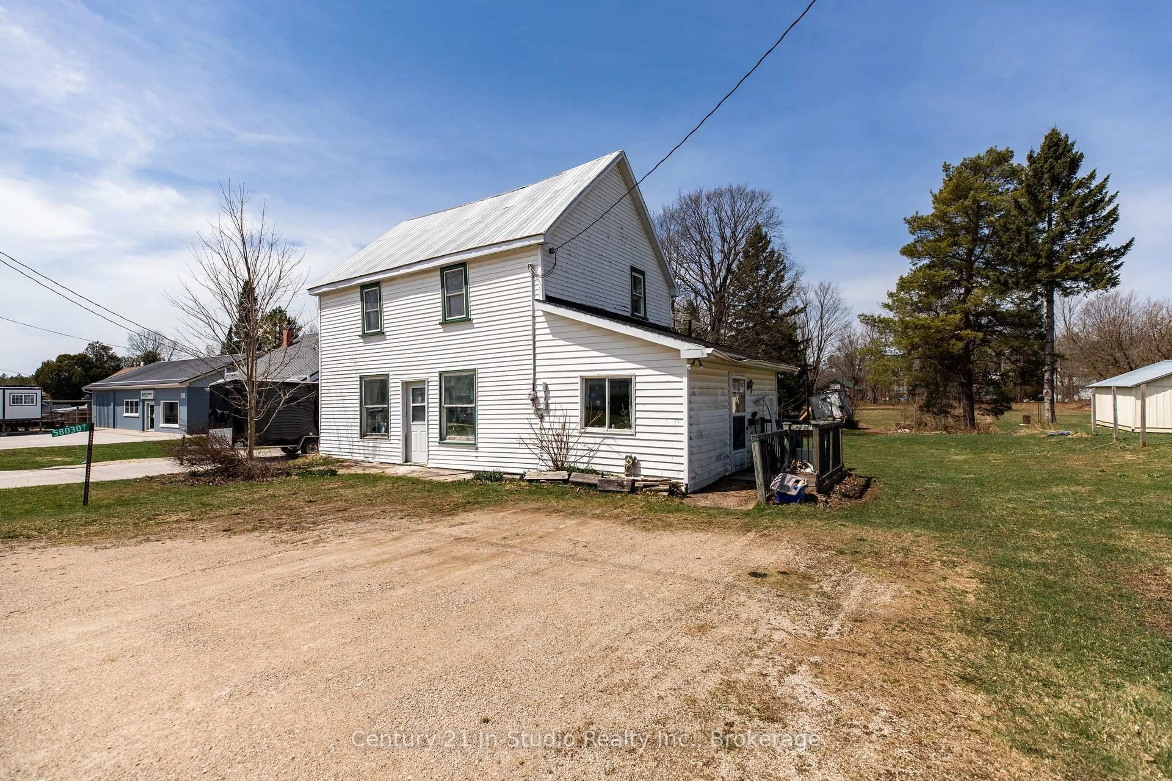 A pic from outside/outdoor area/front of a property/back of a property/a pic from drone, building for 580307 Sideroad 60 N/A, Chatsworth Ontario N0H 1C0