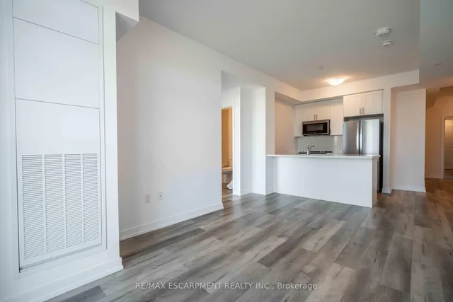 Additional property image - 470 Dundas St Unit 405
