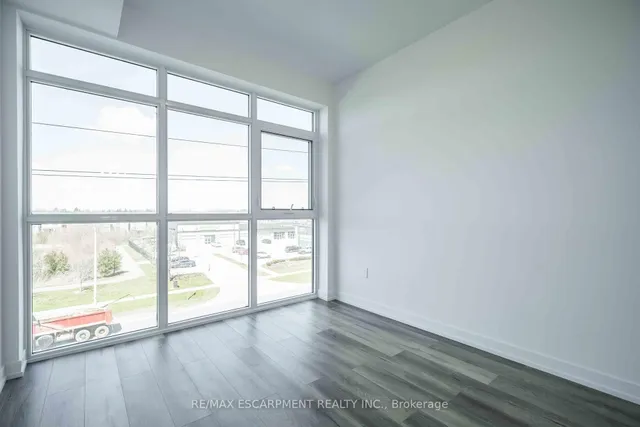 Additional property image - 470 Dundas St Unit 405
