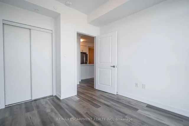 Additional property image - 470 Dundas St Unit 405