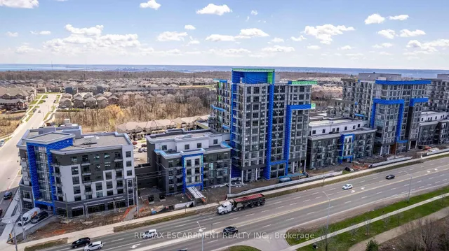 Additional property image - 470 Dundas St Unit 405