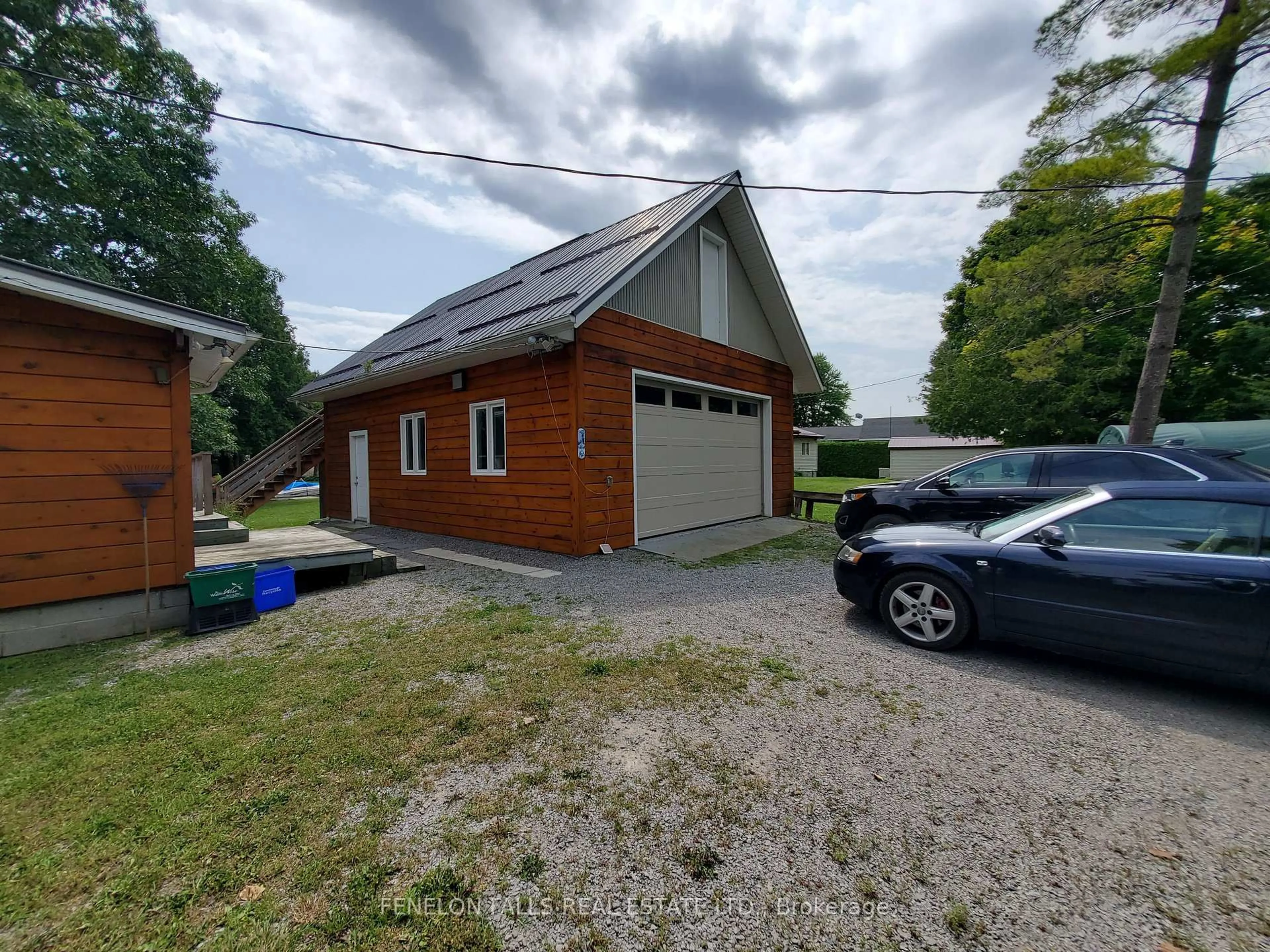 Unknown for 9 Gold St, Kawartha Lakes Ontario K0M 1N0