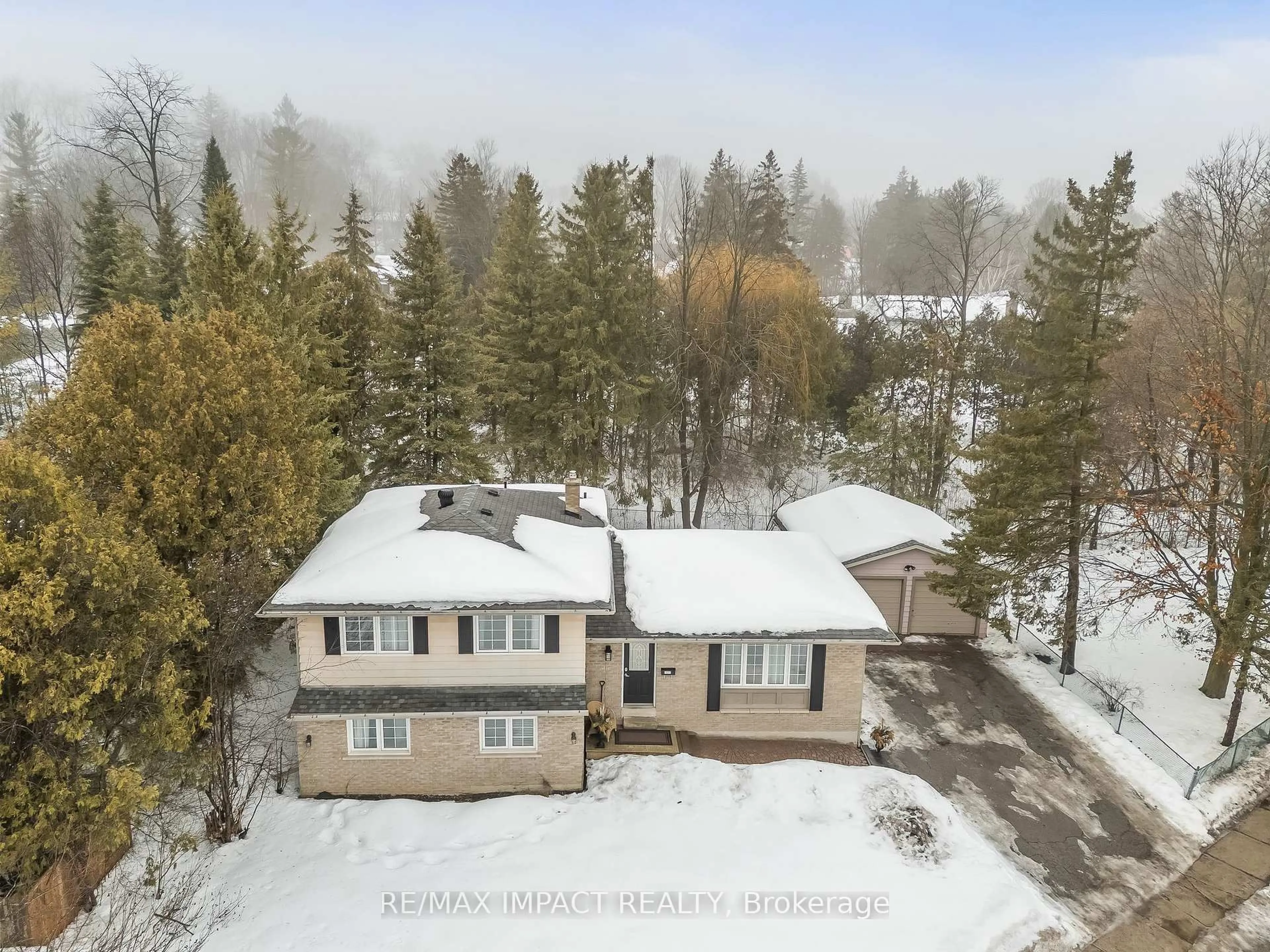 A pic from outside/outdoor area/front of a property/back of a property/a pic from drone, mountain view for 1158 Weller St, Peterborough West Ontario K9J 7M8
