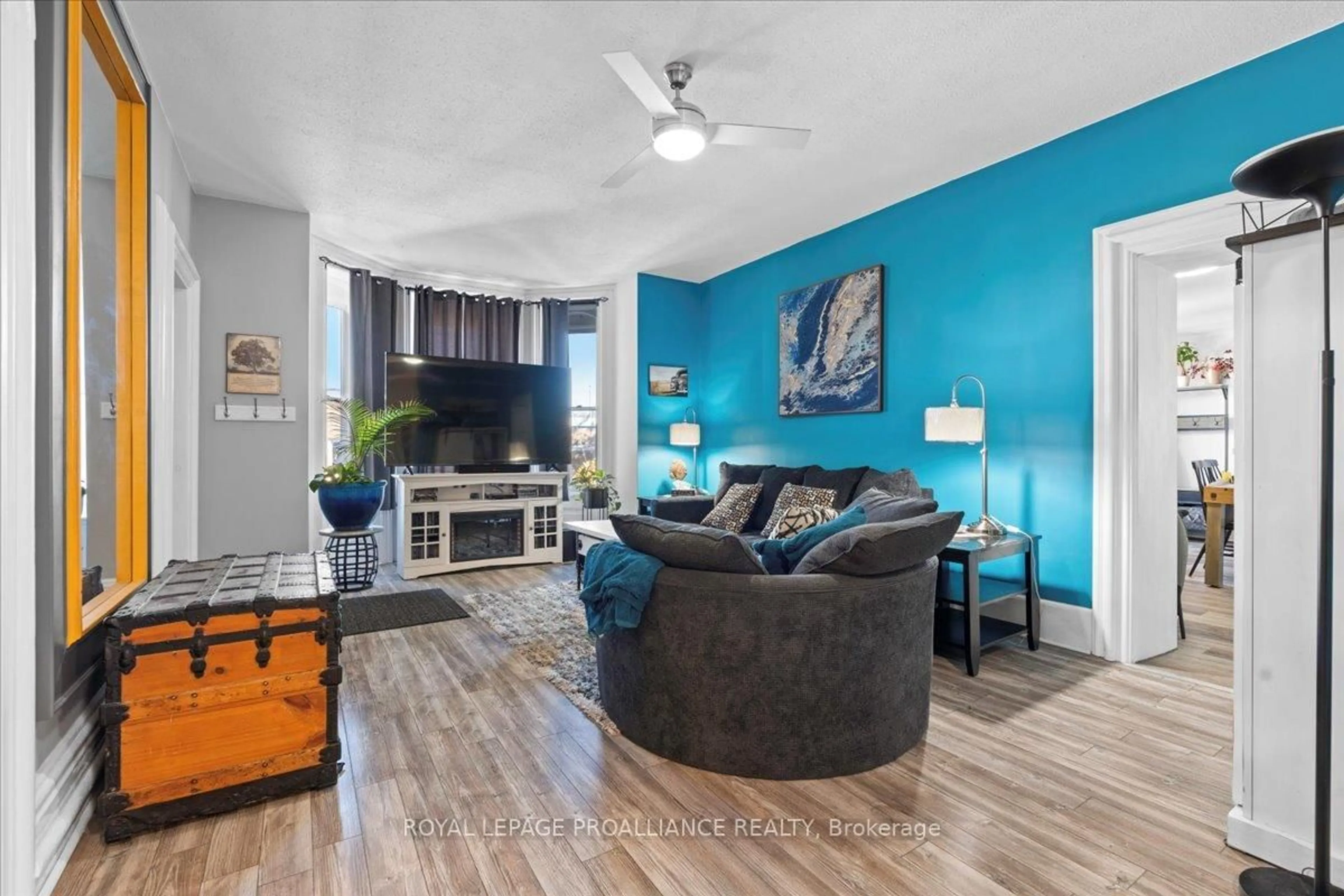 Living room with furniture, unknown for 13 Church St, Stirling Ontario K0K 3E0