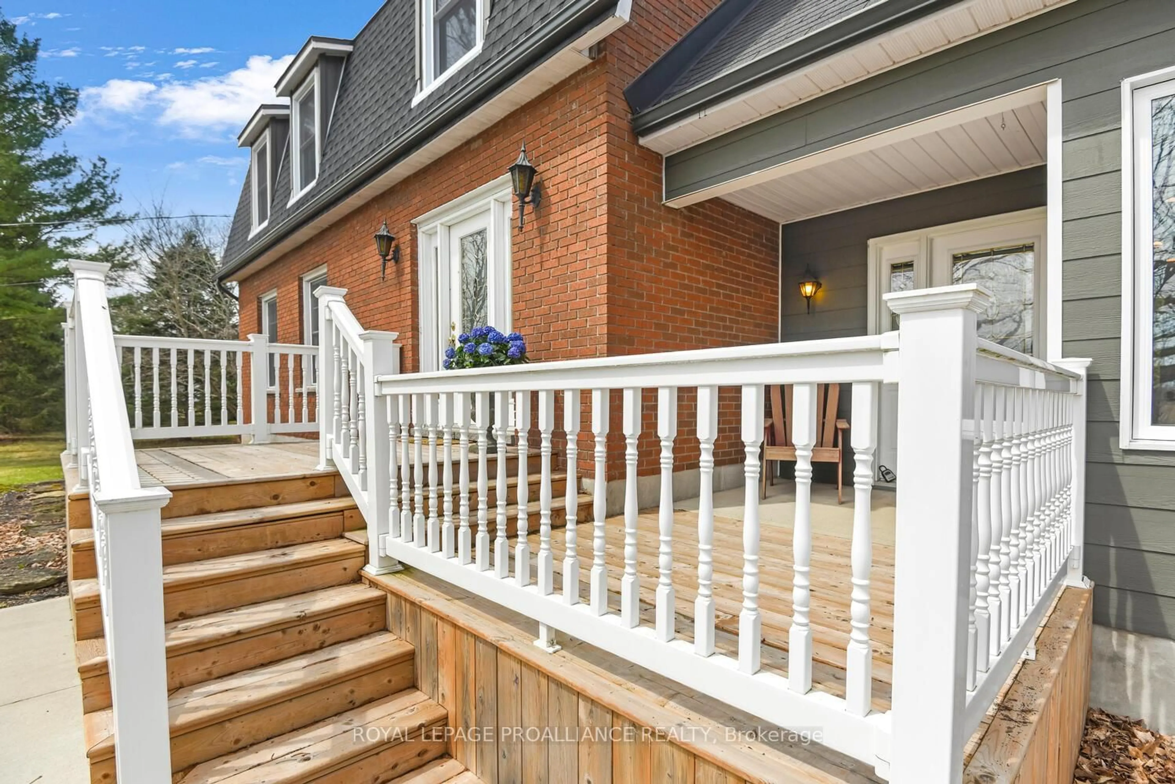 Patio, street for 28 Hard Island Rd, Athens Ontario K0E 1B0