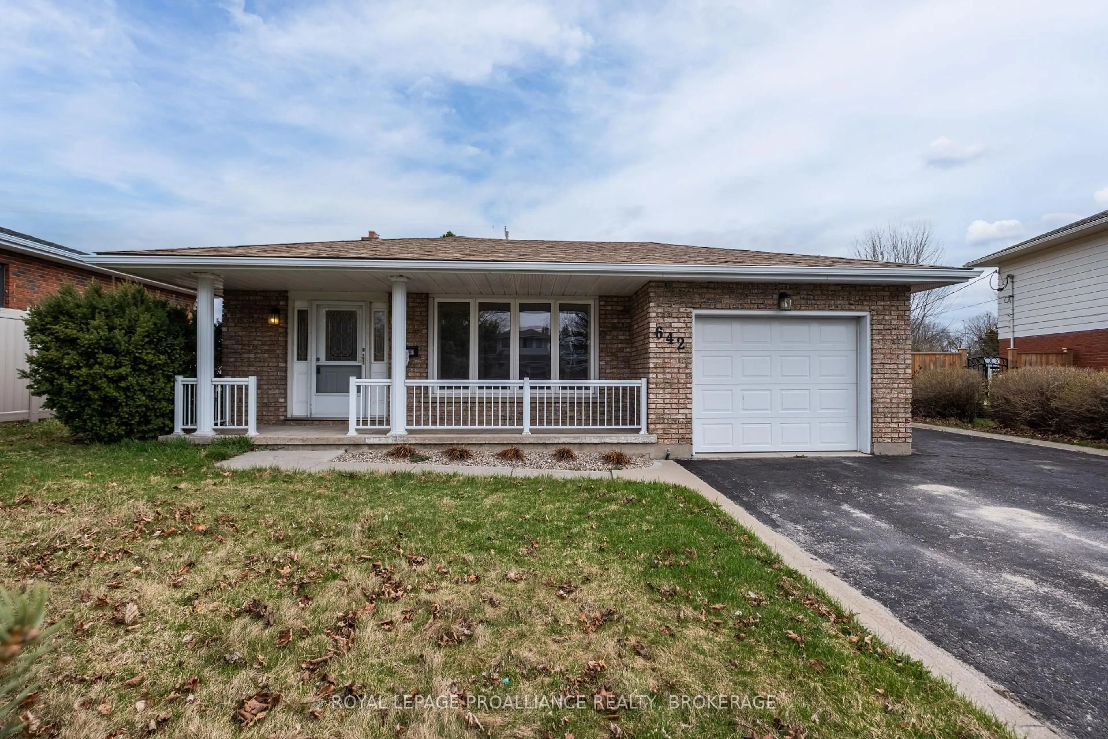 Home with brick exterior material, street for 642 Fleet St, Kingston Ontario K7M 5A2