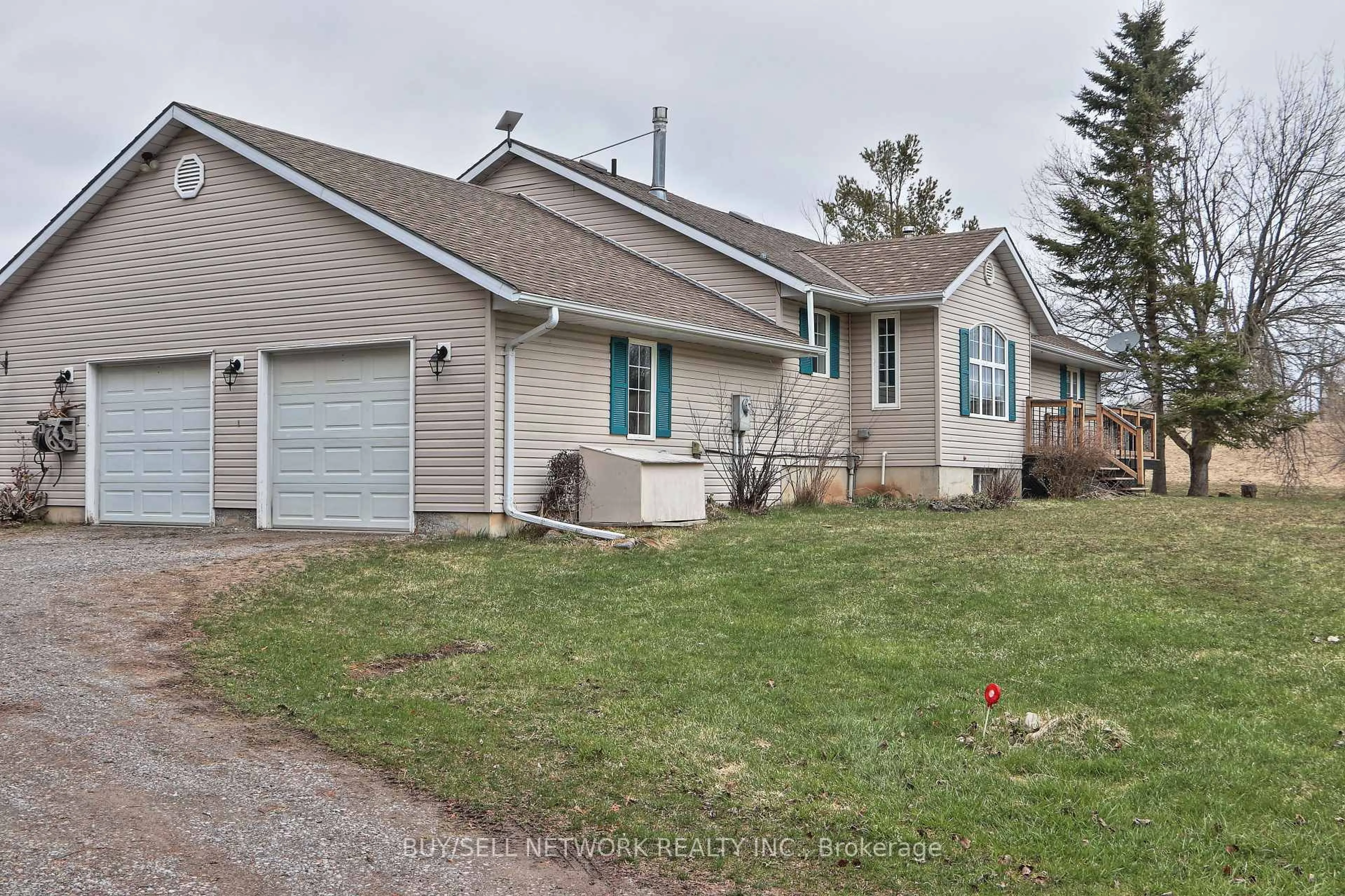 Home with vinyl exterior material, street for 1310 Centre Line, Asphodel-Norwood Ontario K0L 2V0
