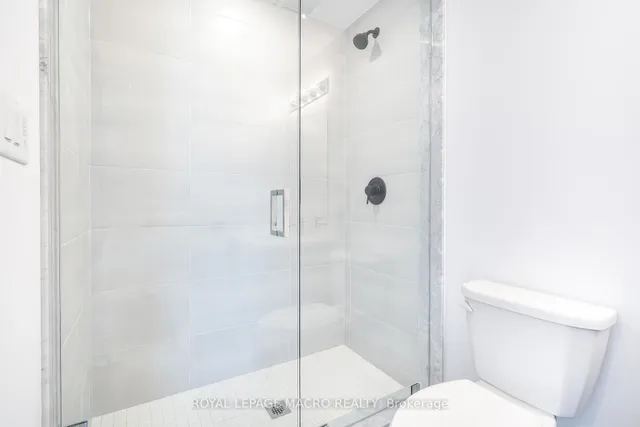 Additional image 16 of 450 Dundas St Unit 902