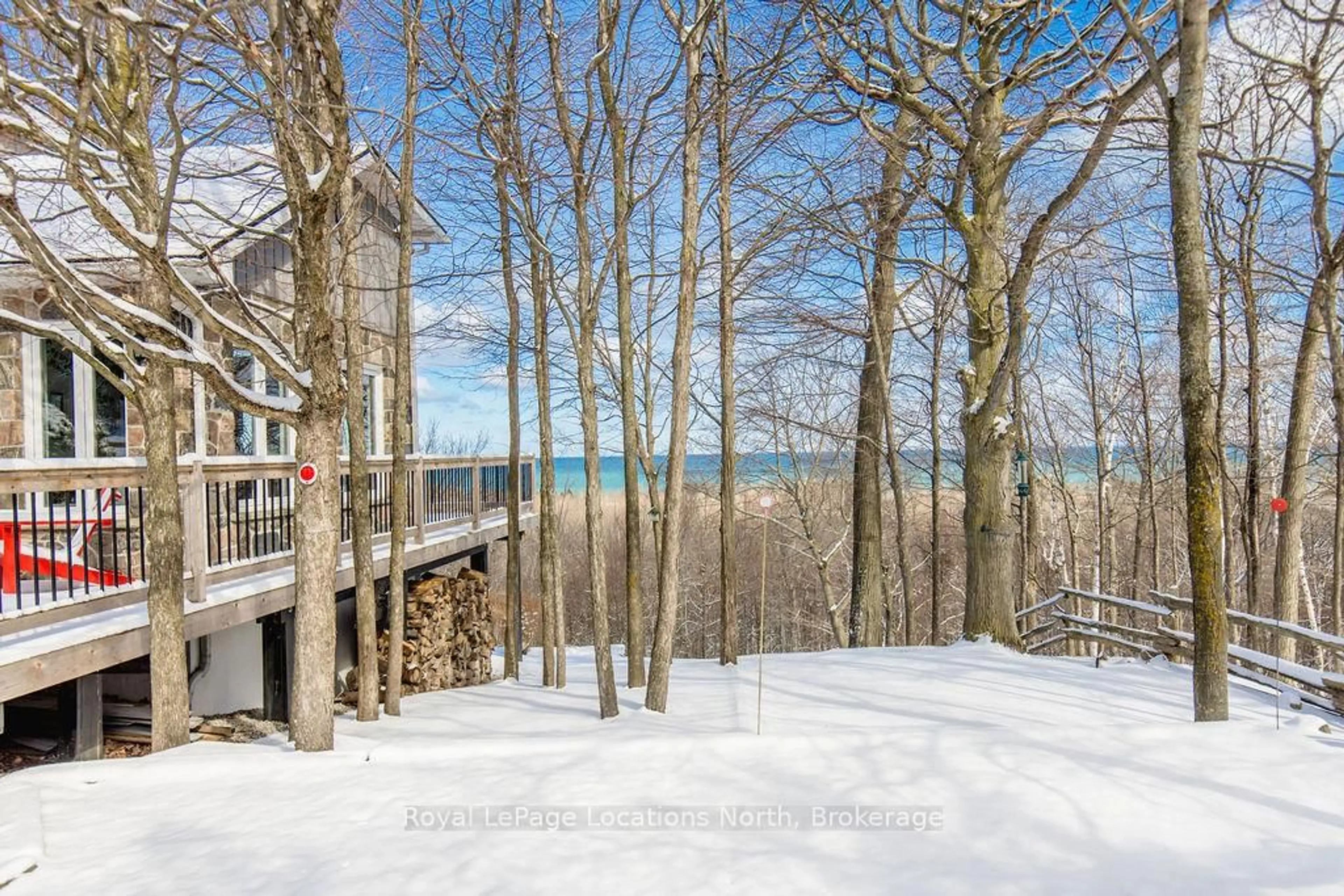 A pic from outside/outdoor area/front of a property/back of a property/a pic from drone, water/lake/river/ocean view for 192 Hidden Lake Rd, Blue Mountains Ontario L9Y 0T6
