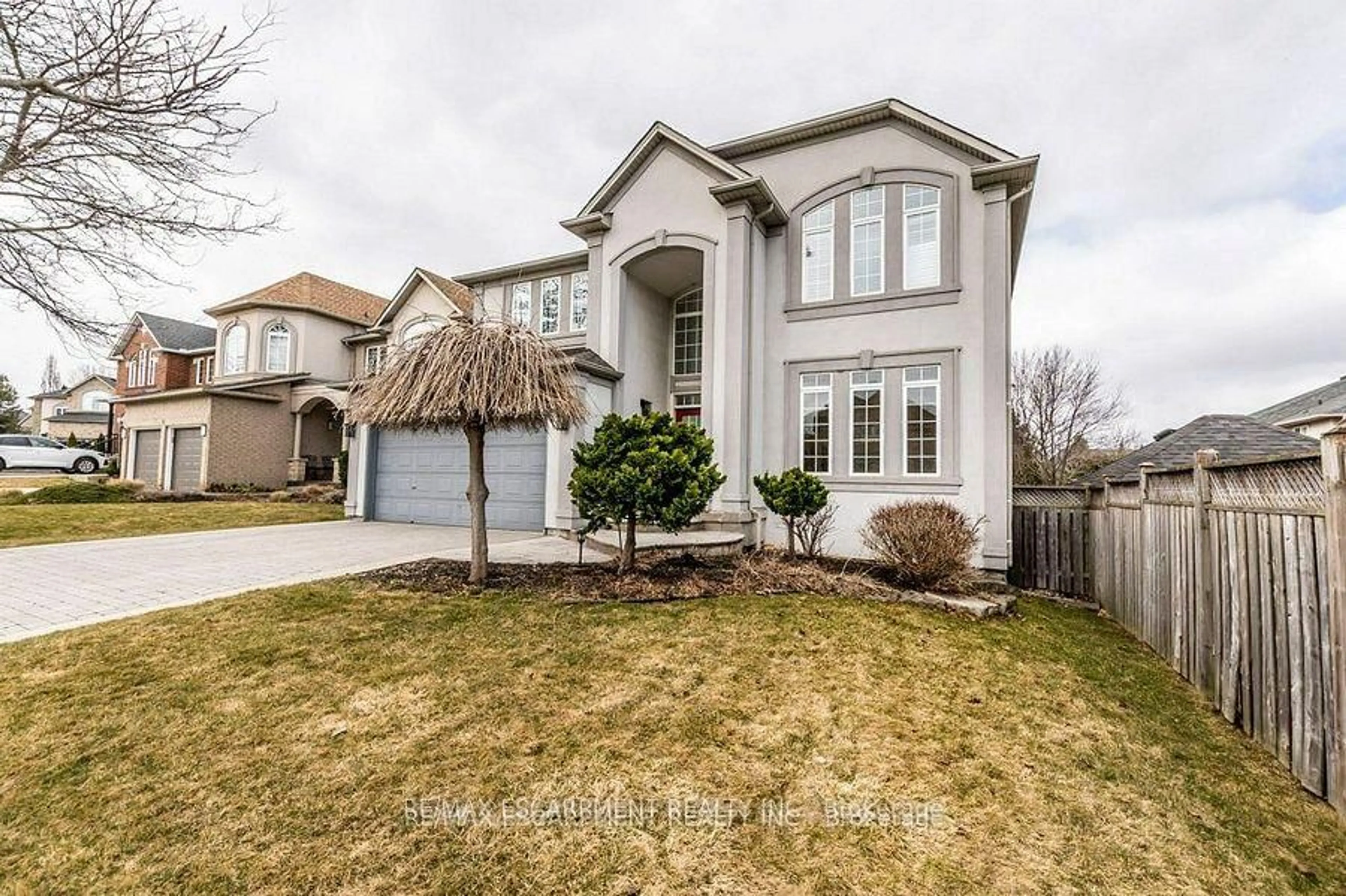 Home with brick exterior material, street for 8 Hackney Crt, Hamilton Ontario L9K 1M3