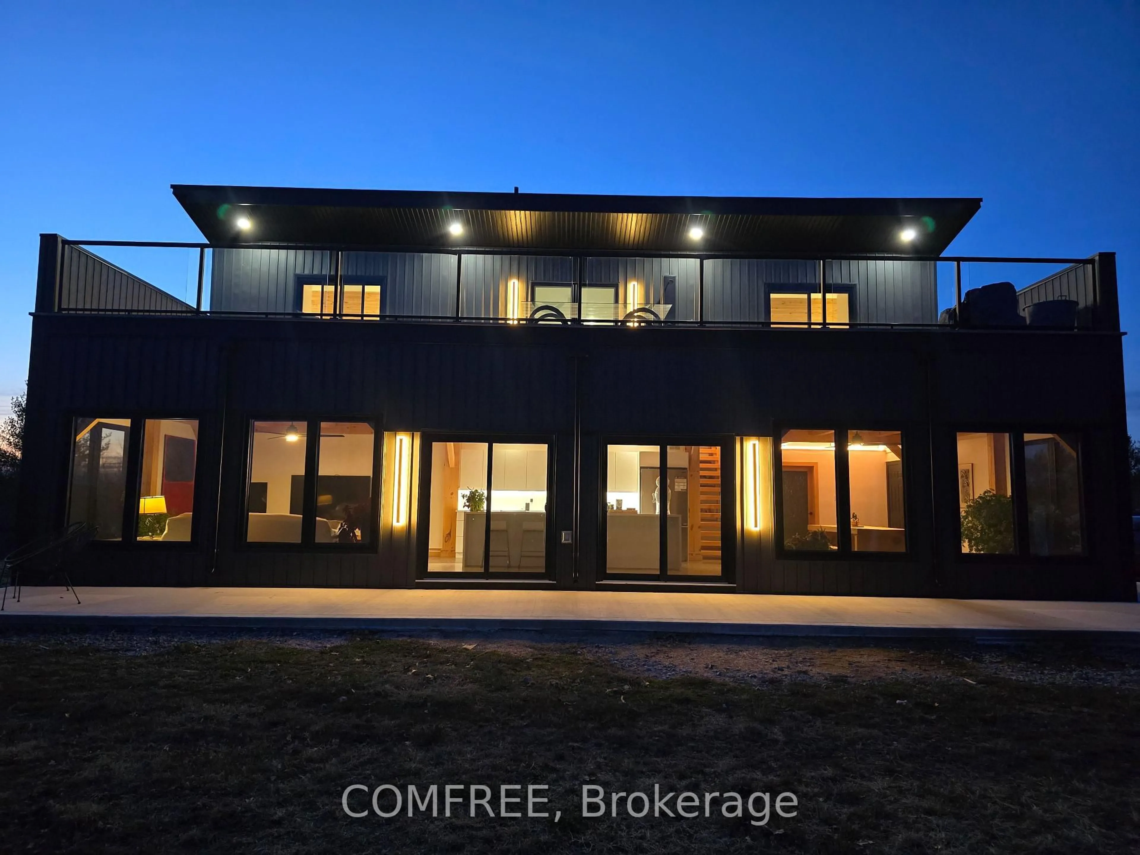 A pic from outside/outdoor area/front of a property/back of a property/a pic from drone, building for 102 Rantz Rd, Petawawa Ontario K8H 2W8