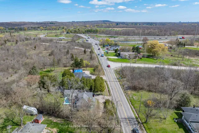 Additional property image - 701 York Rd