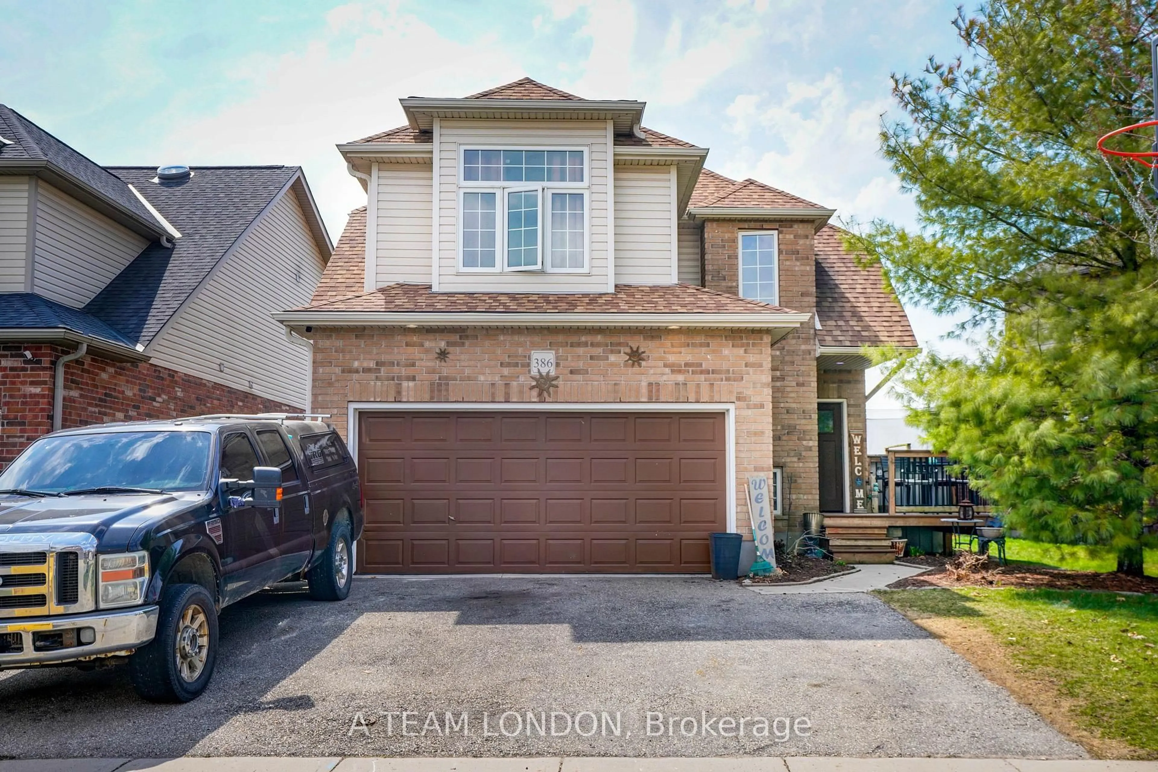 Home with brick exterior material, street for 386 Champlain Ave, Woodstock Ontario N4V 0B3