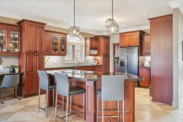 Additional property image - 24 Tevere Pl