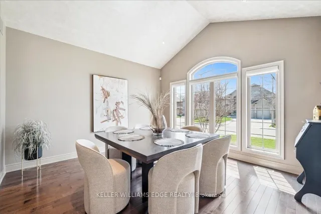 Additional property image - 24 Tevere Pl