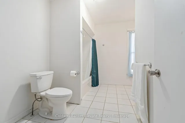 Additional image 12 of 27 Tisdale St