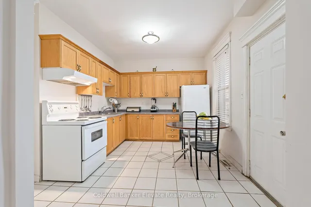 Additional image 25 of 27 Tisdale St