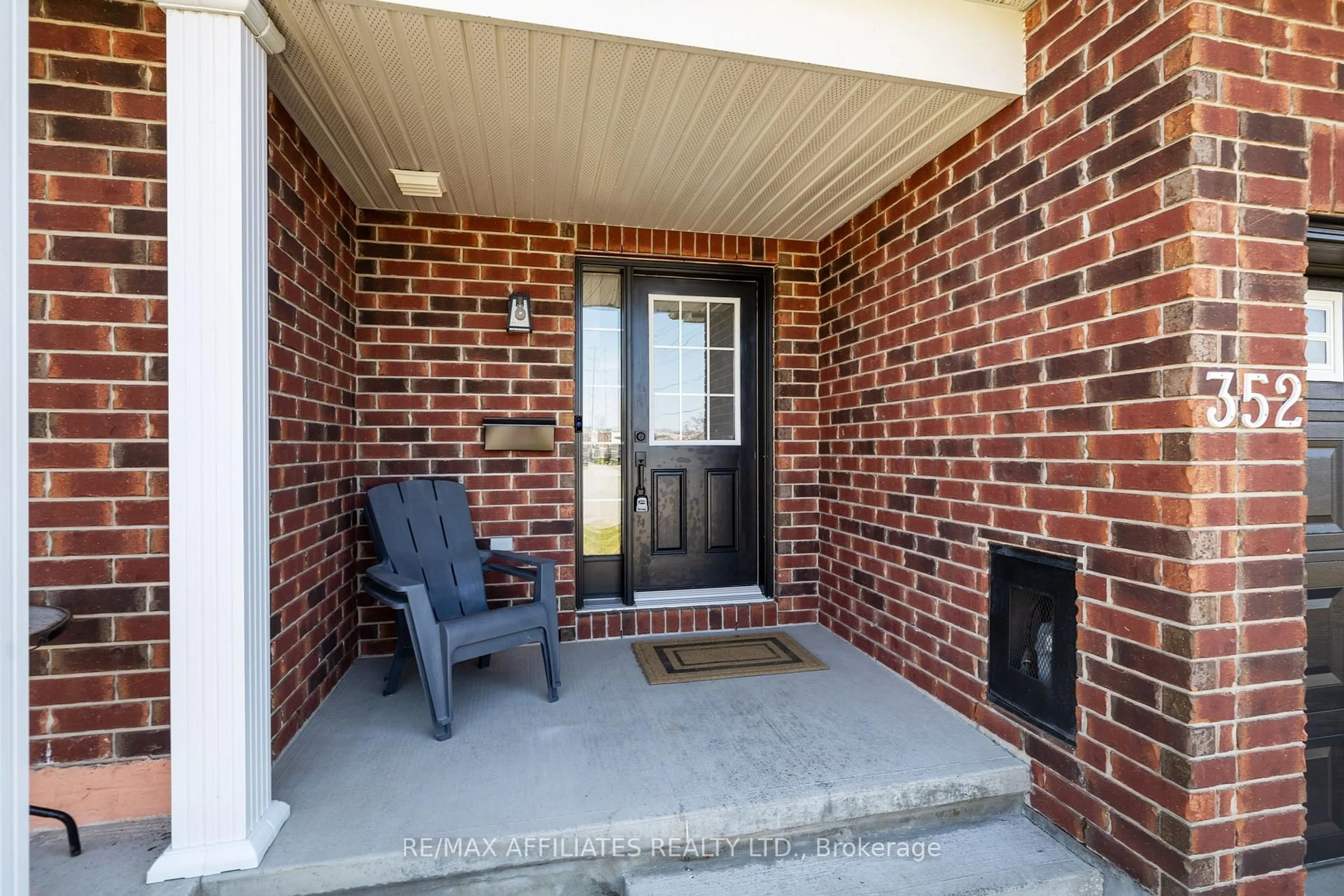 Unknown for 352 Copperfield Cres, Ottawa Ontario K2J 0L2