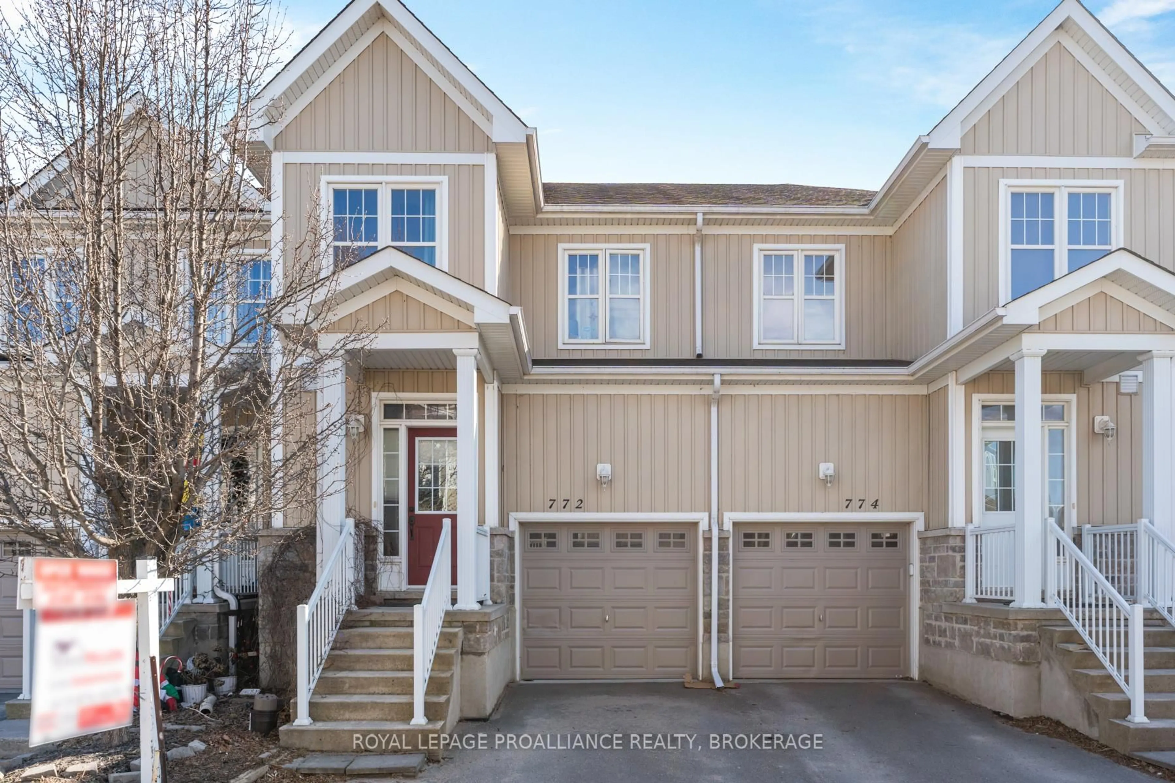 Home with vinyl exterior material, street for 772 Newmarket Lane, Kingston Ontario K7K 0C8