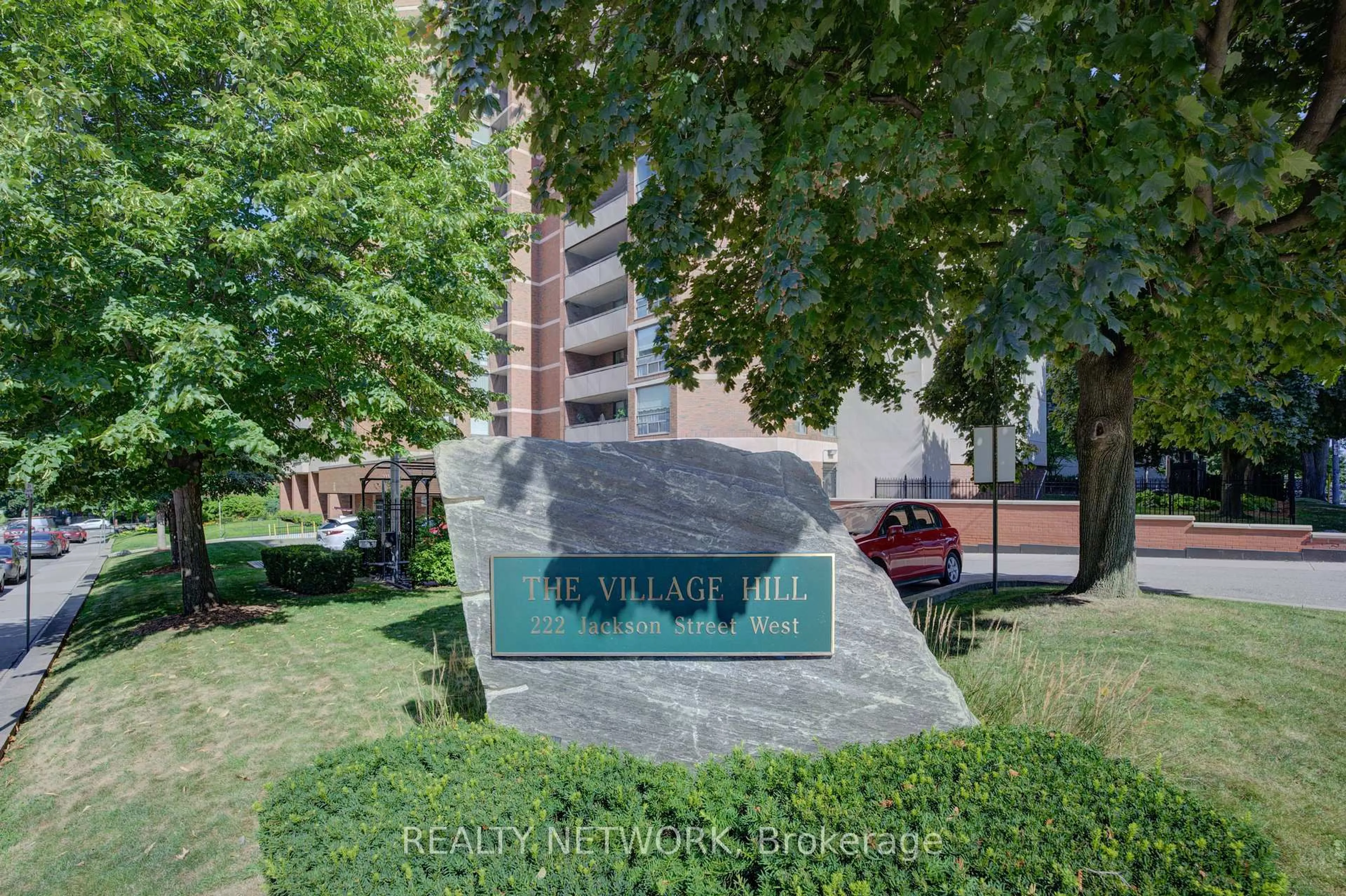 Unknown for 222 Jackson St #702, Hamilton Ontario L8P 4S5