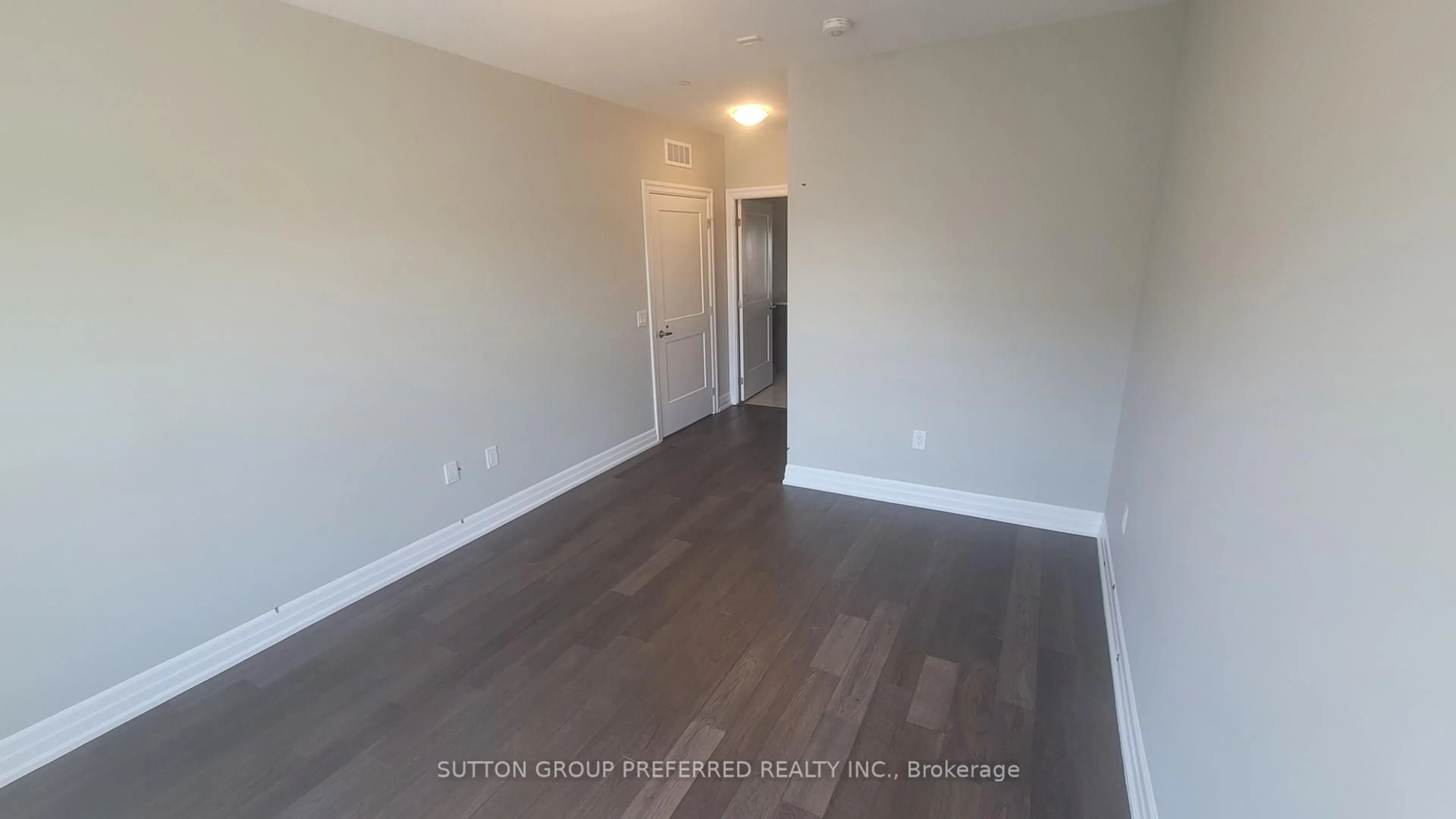 A pic of a room for 460 Callaway Rd #909, London North Ontario N6G 0M3