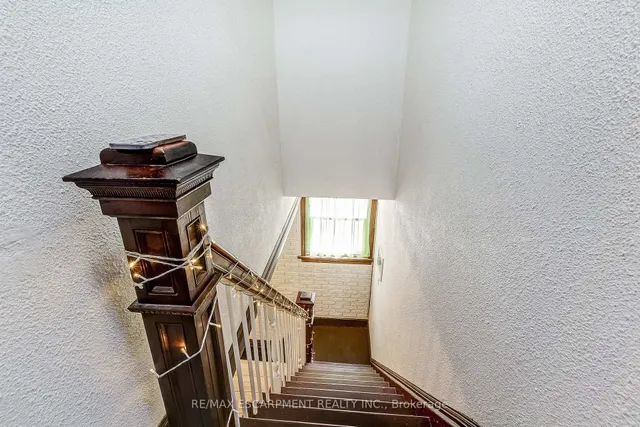 Additional property image - 51 Canada St