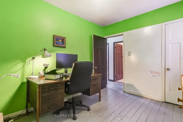 Additional property image - 51 Canada St