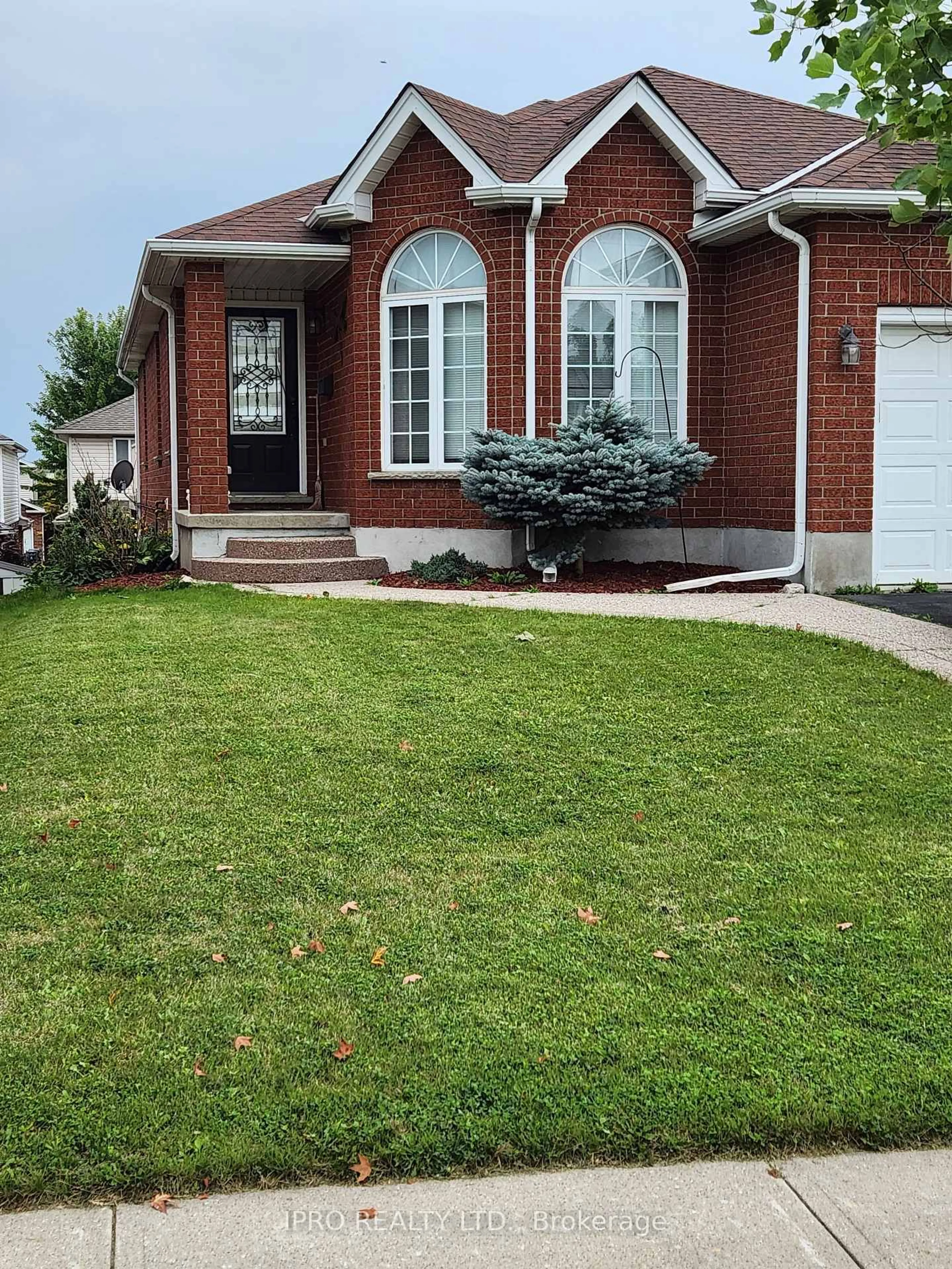 Home with brick exterior material, street for 276 Watson Pkwy, Guelph Ontario N1E 7J5