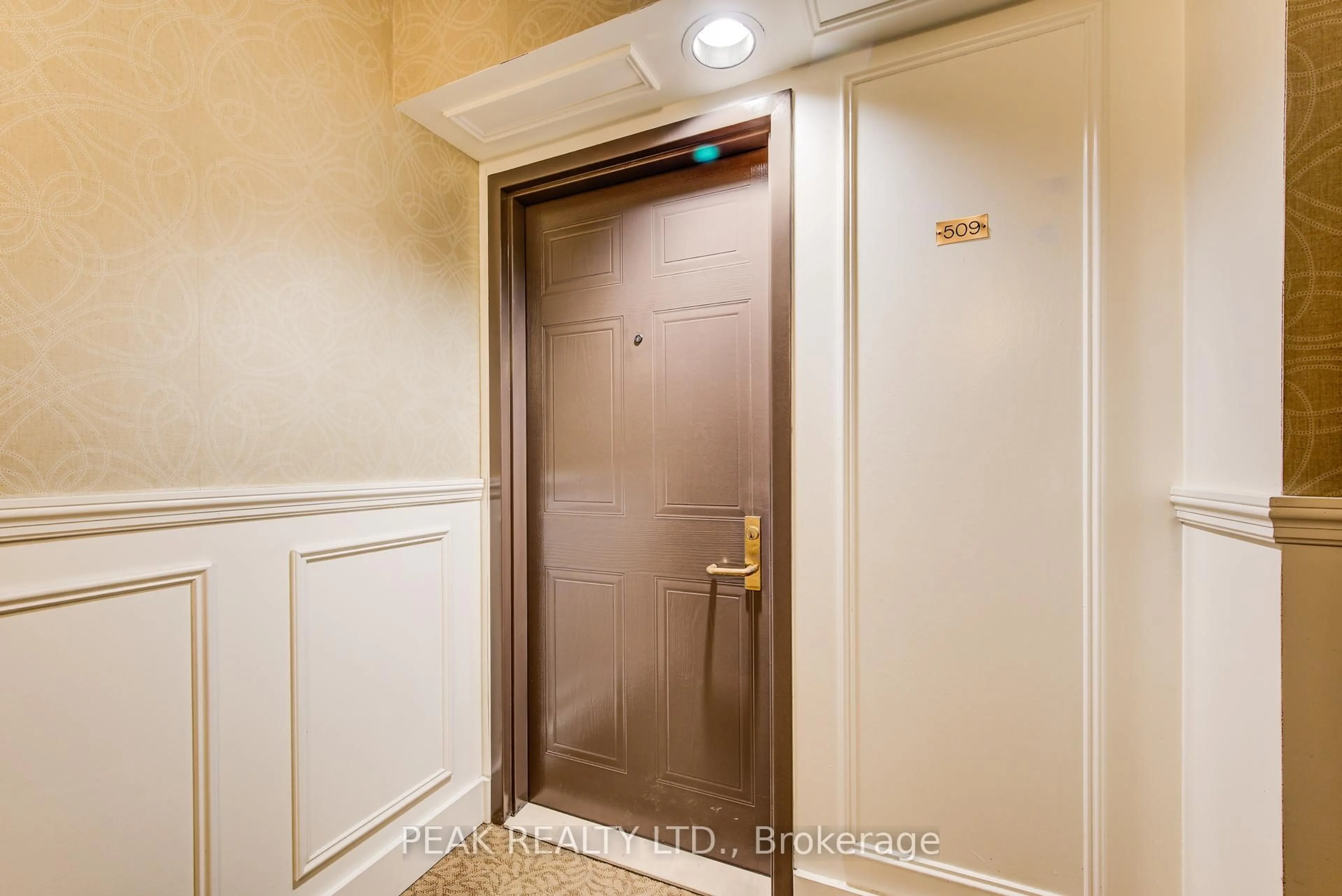 Unknown for 265 Westcourt Pl #509, Waterloo Ontario N2L 6E4