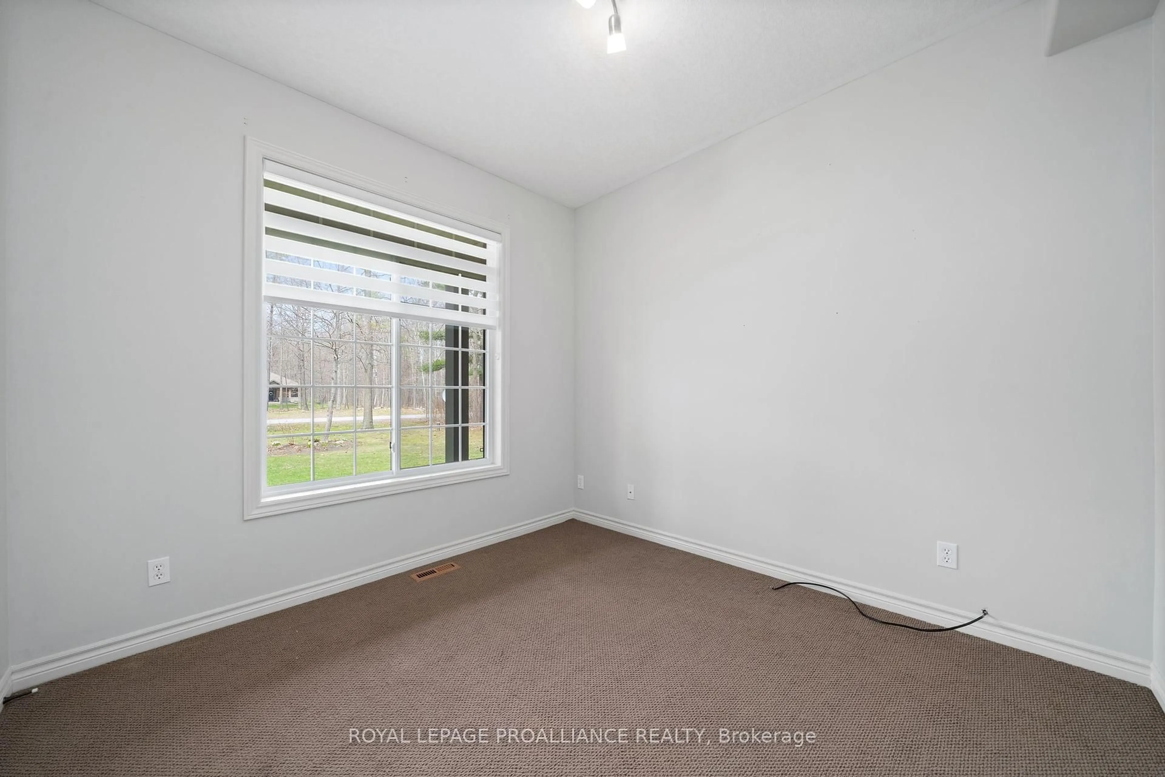 A pic of a room for 2 Oak Ridge Dr, Stirling Ontario K0K 3E0