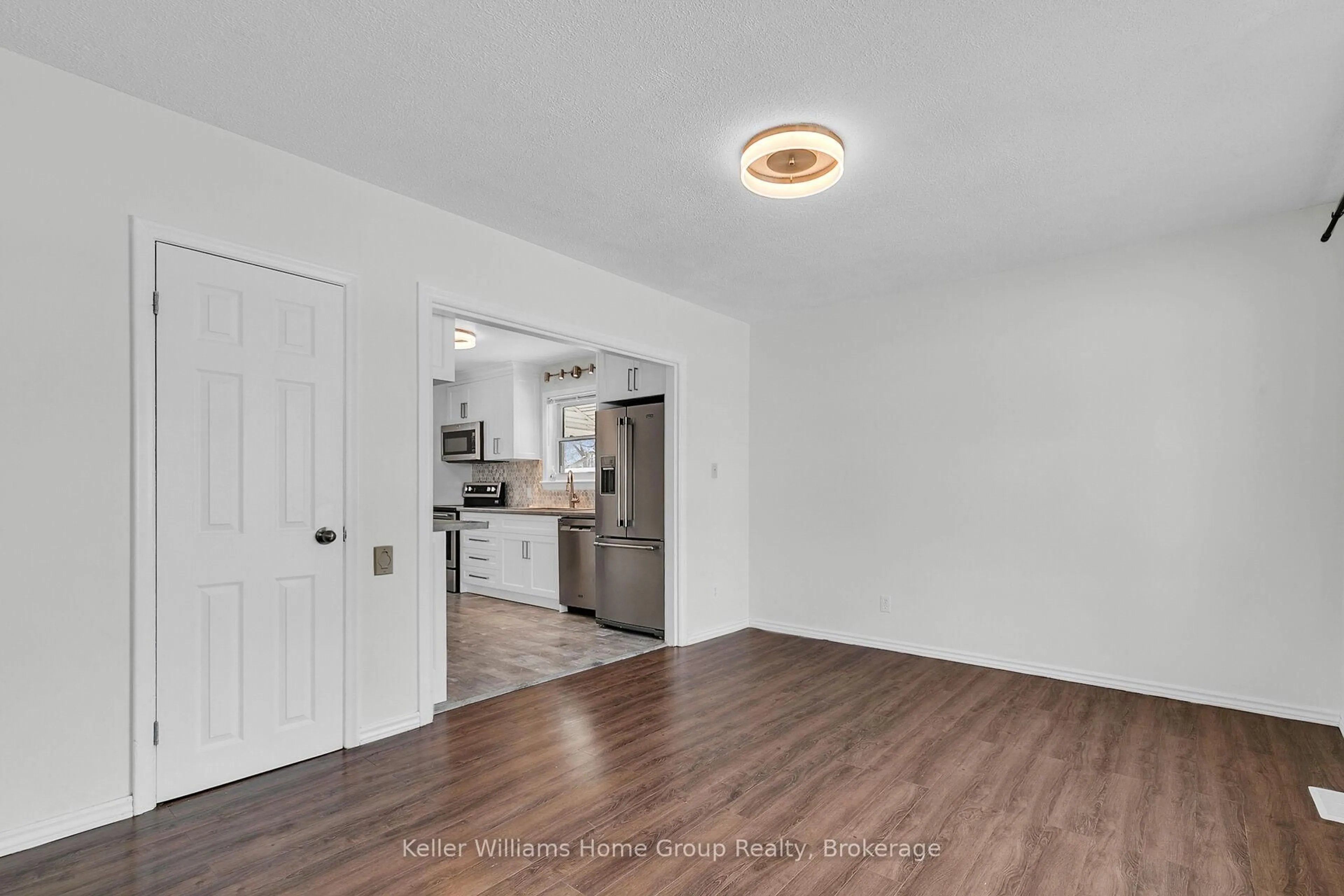A pic of a room for 286 Brompton Ave, Woodstock Ontario N4S 7J5