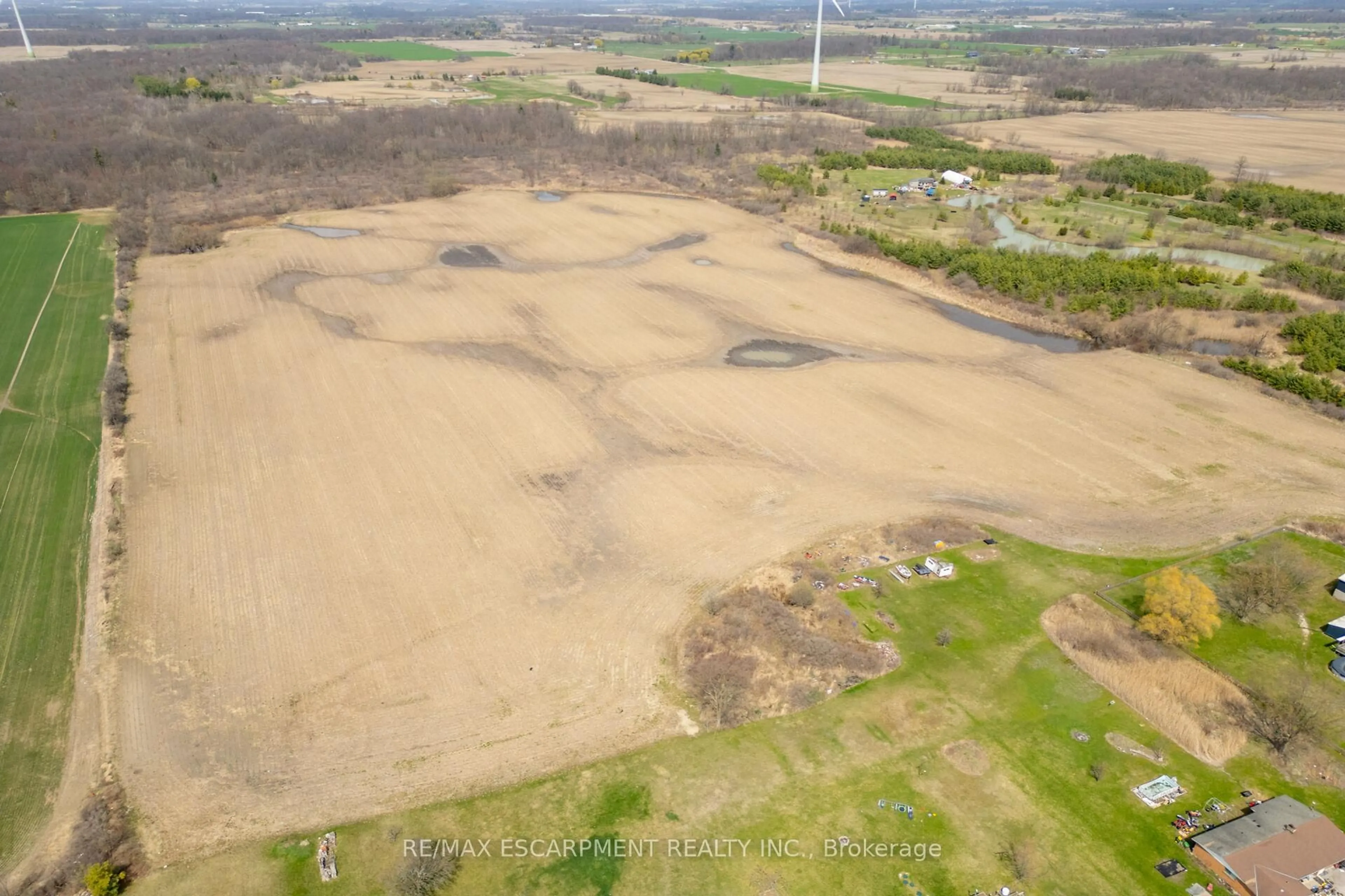 A pic from outside/outdoor area/front of a property/back of a property/a pic from drone, water/lake/river/ocean view for 4373 Regional 20 Rd, West Lincoln Ontario L0R 1Y0